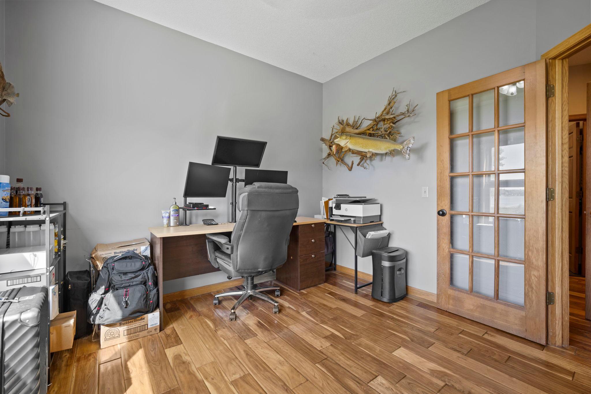 main property photo 24