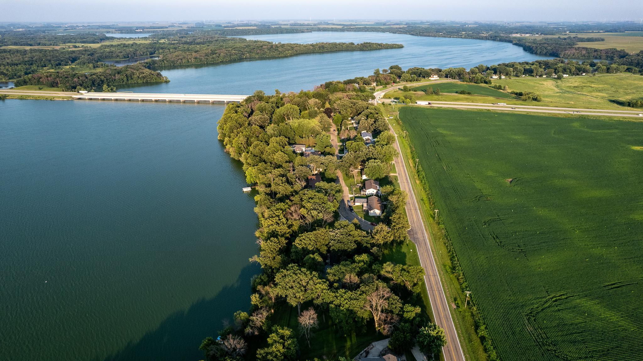 main property photo 16