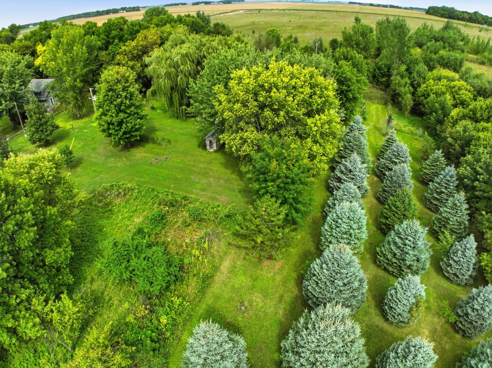 main property photo 37