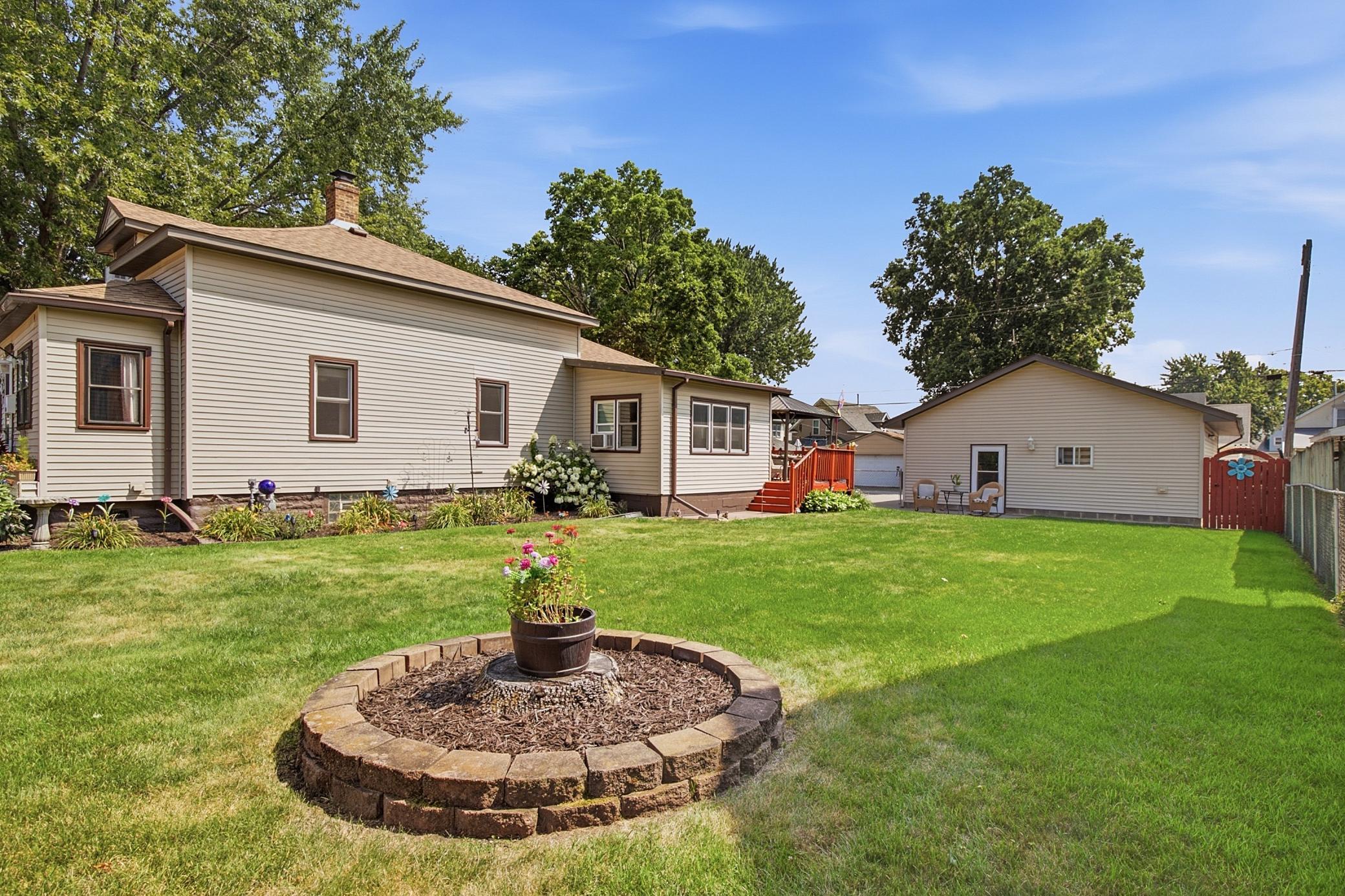 main property photo 47