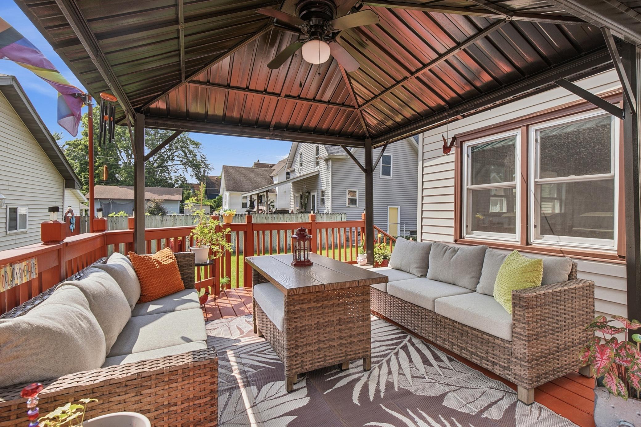 main property photo 54