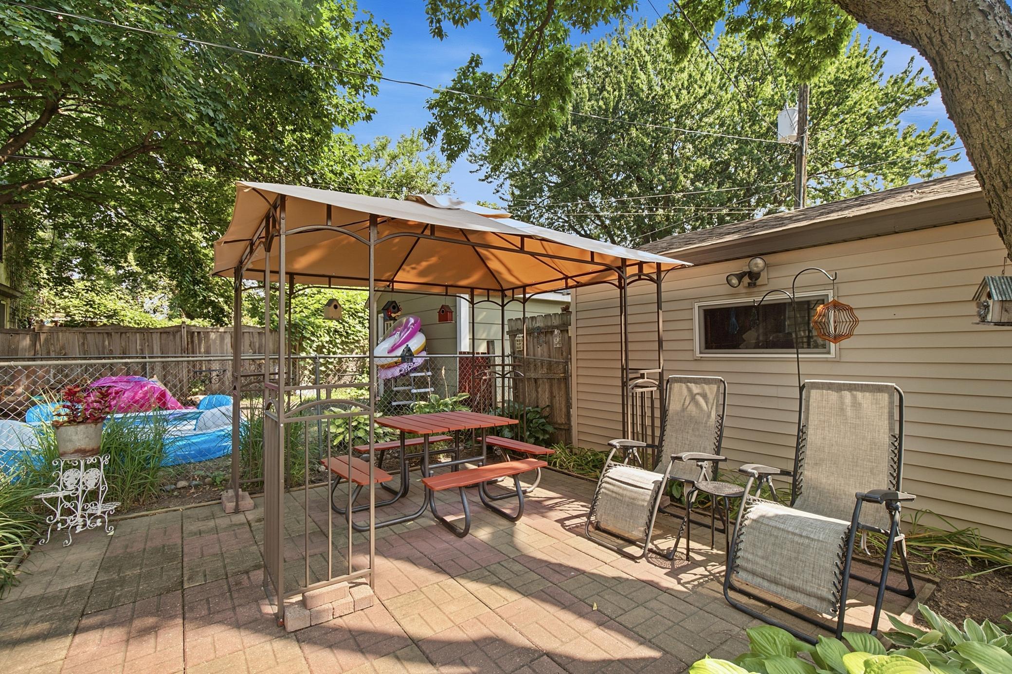 main property photo 59