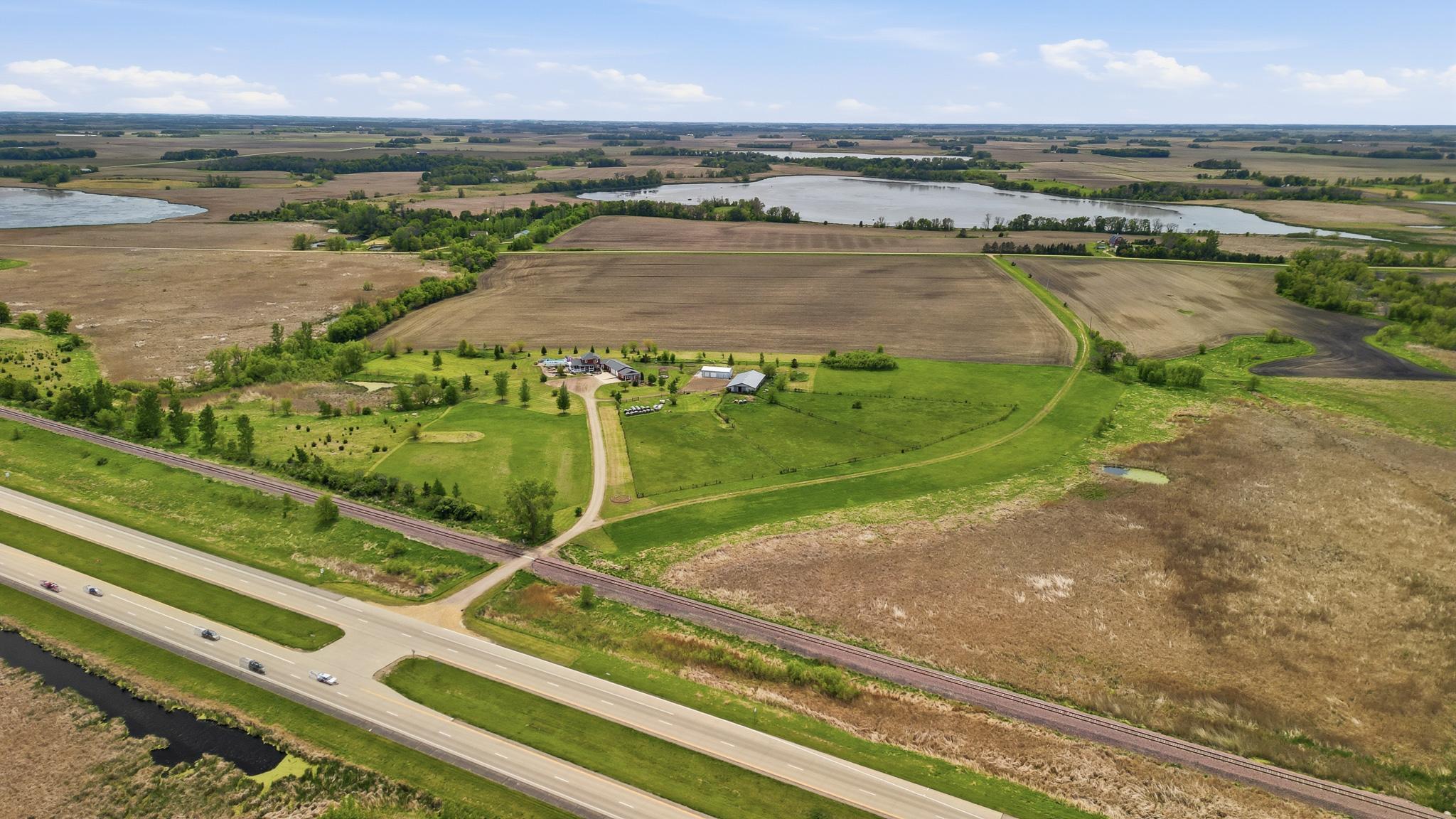 main property photo 94
