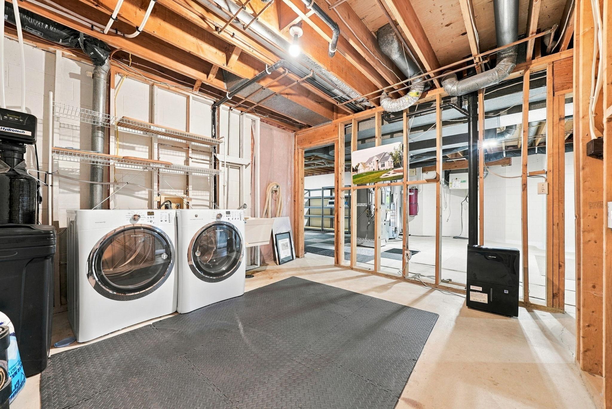 main property photo 75