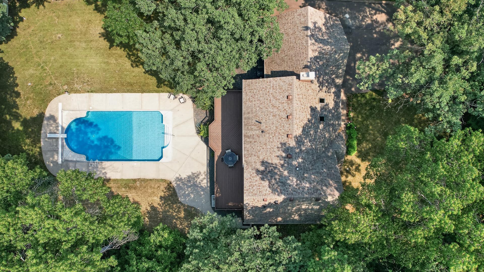 main property photo 77