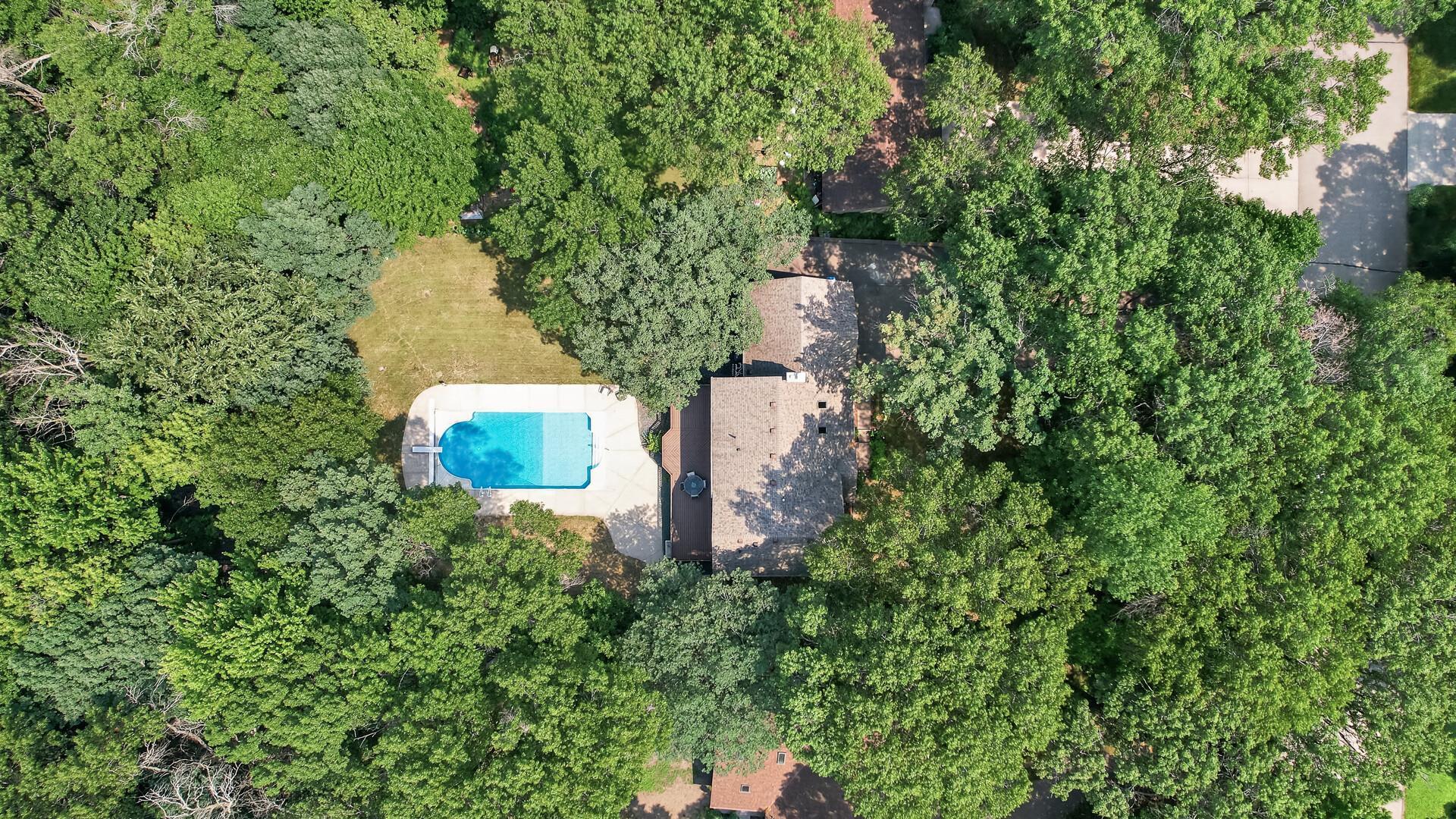 main property photo 78