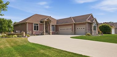 image of property with 5 Bed | 4 Bath | 4,046 Sqft