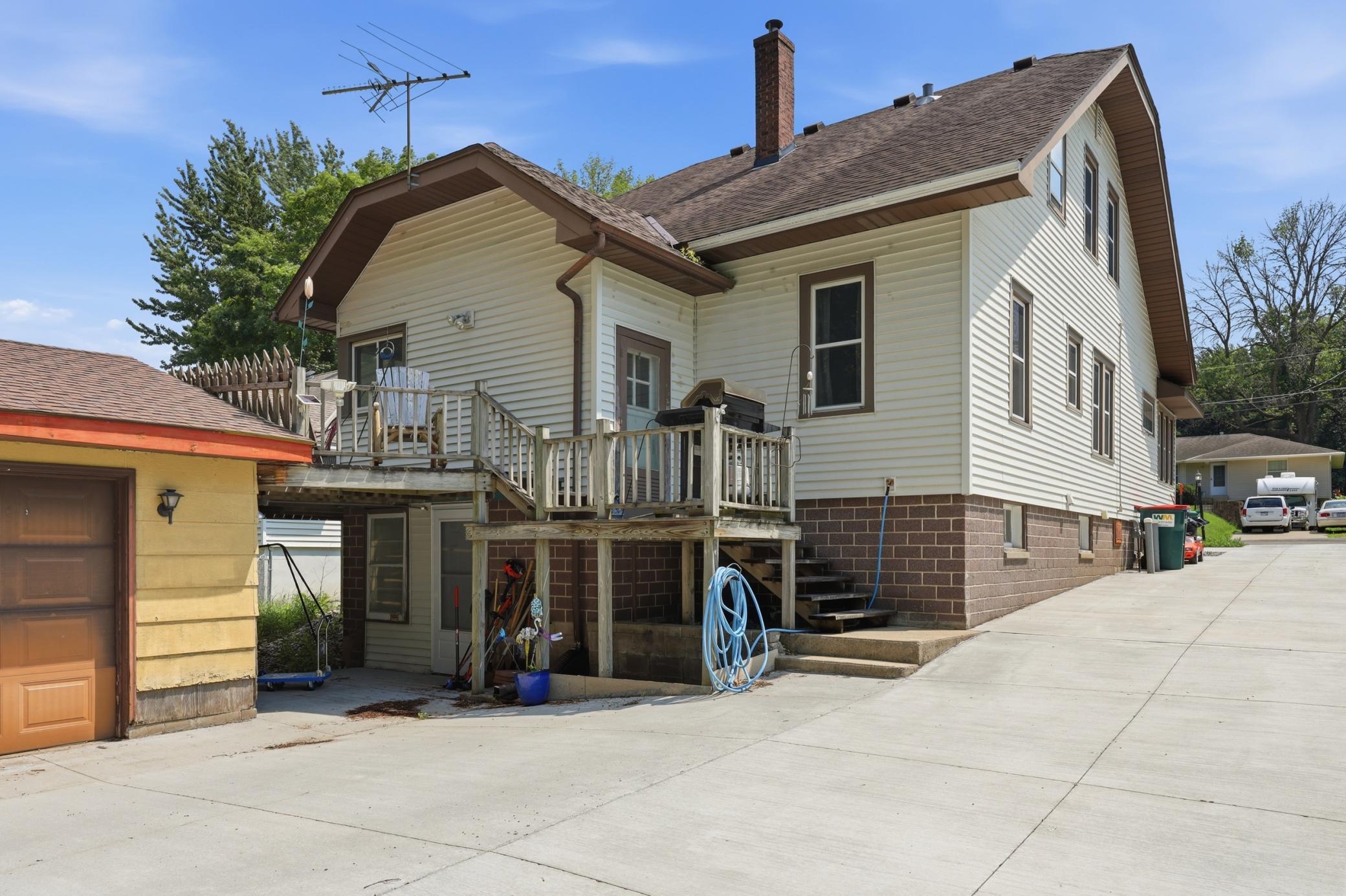 main property photo 29