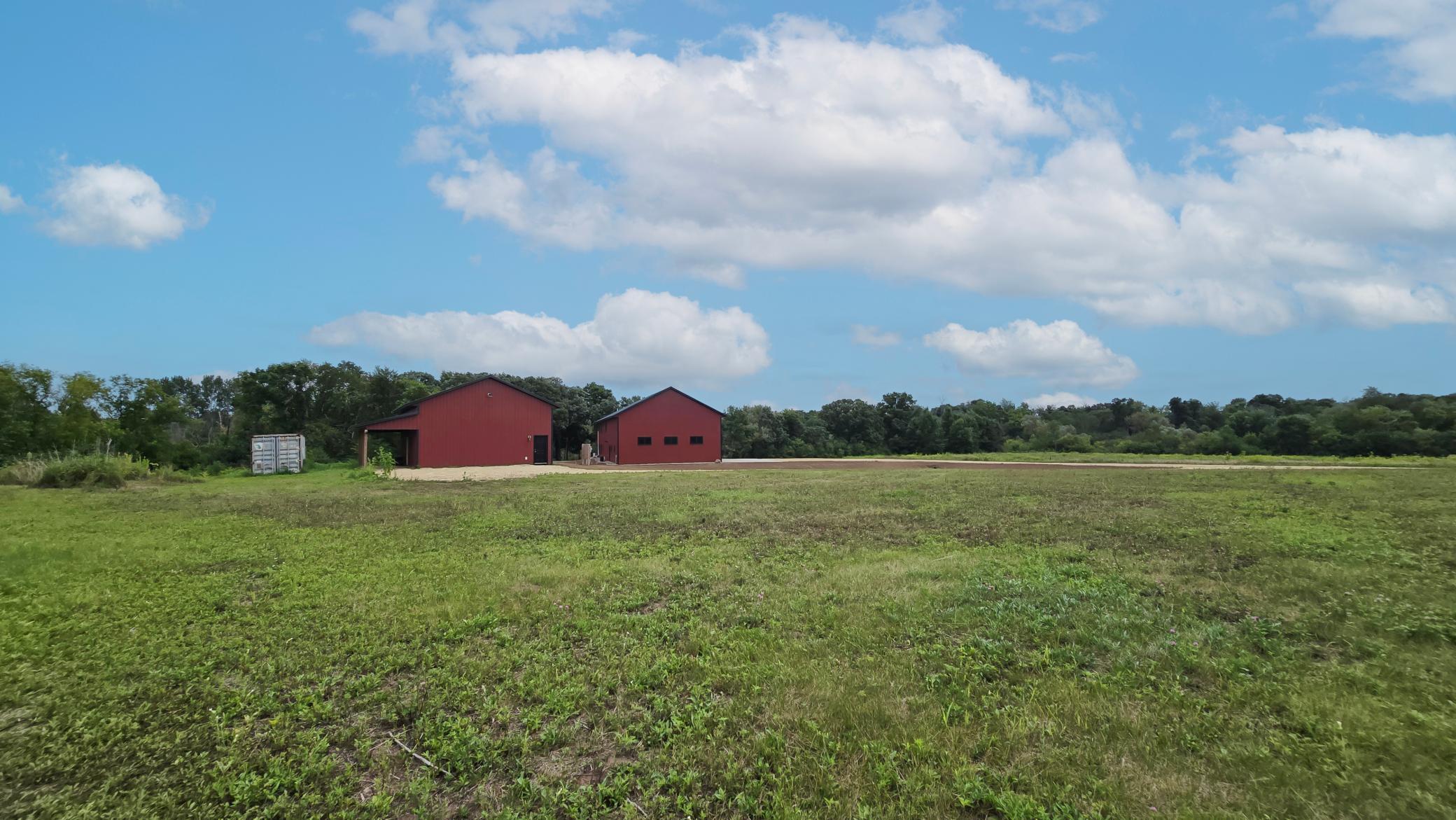 main property photo 41