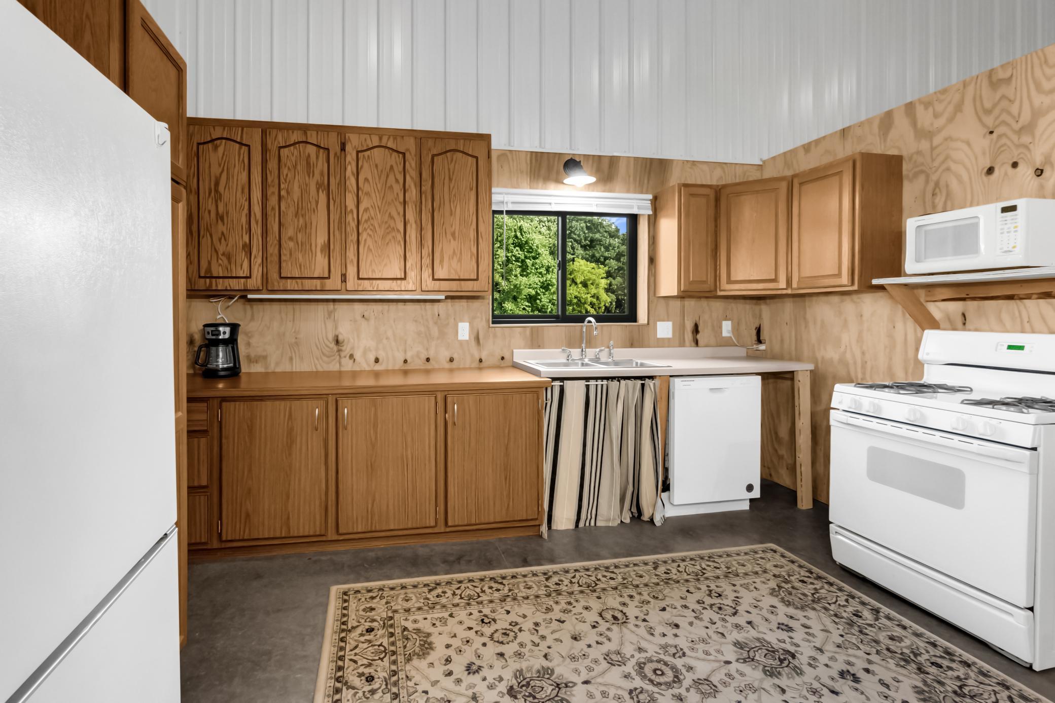 main property photo 76