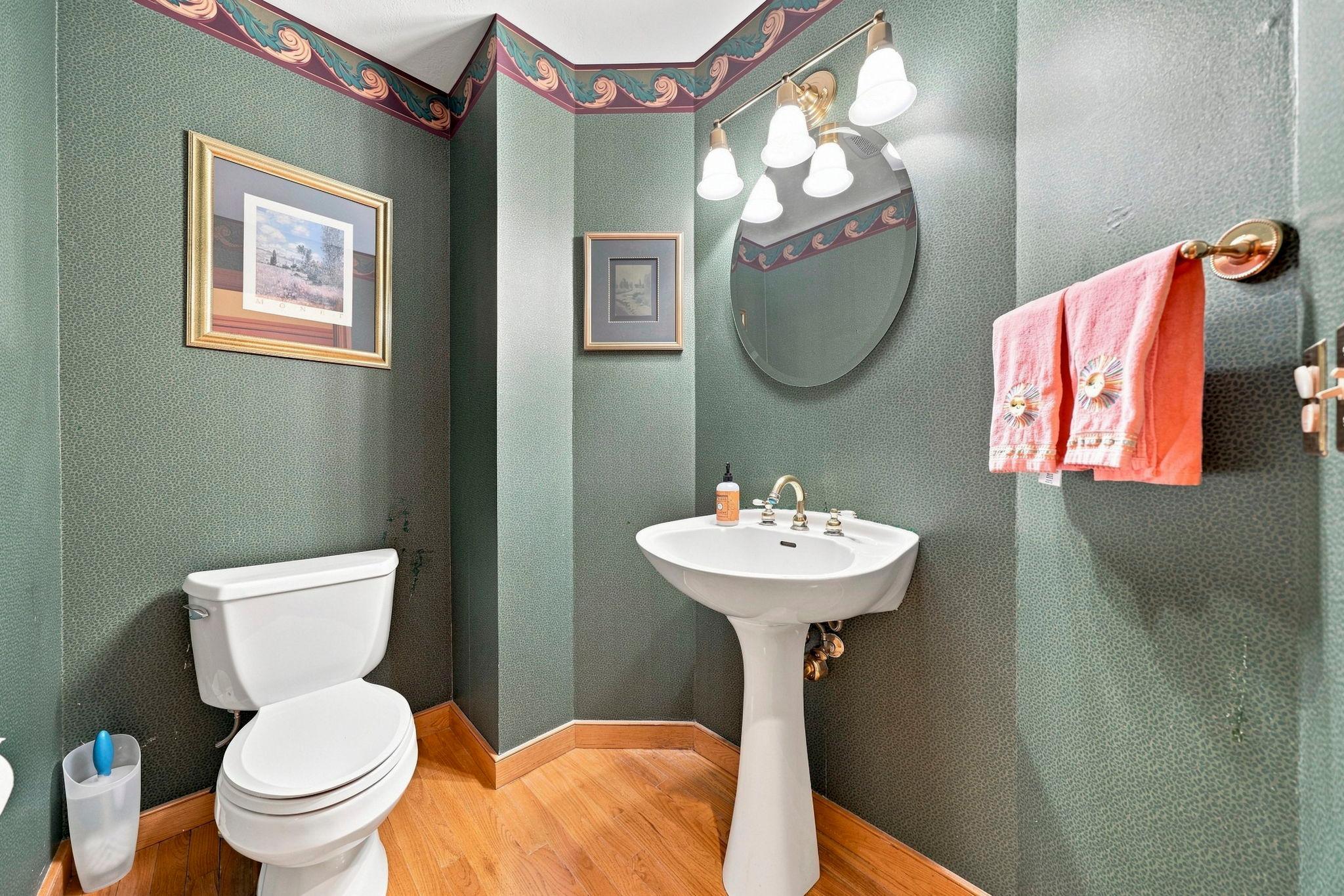 main property photo 16