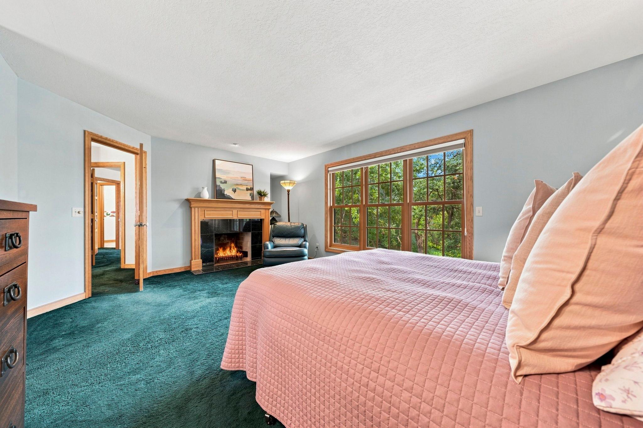 main property photo 18