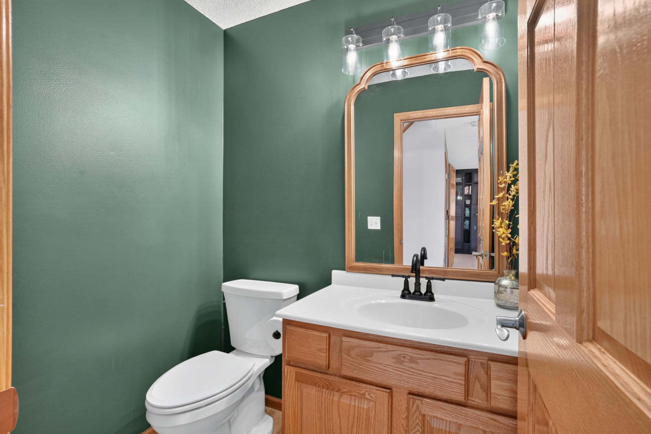main property photo 12