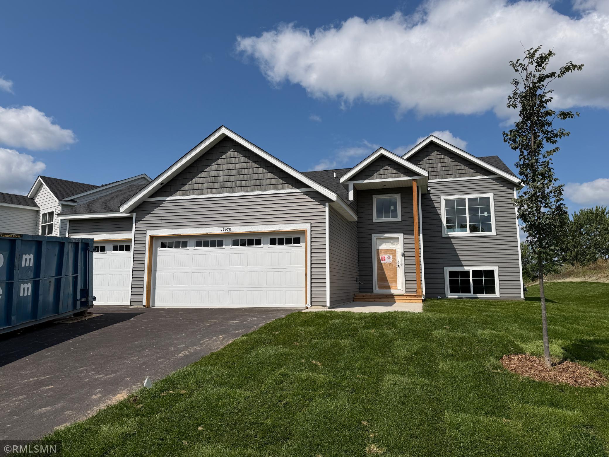 main property photo 0