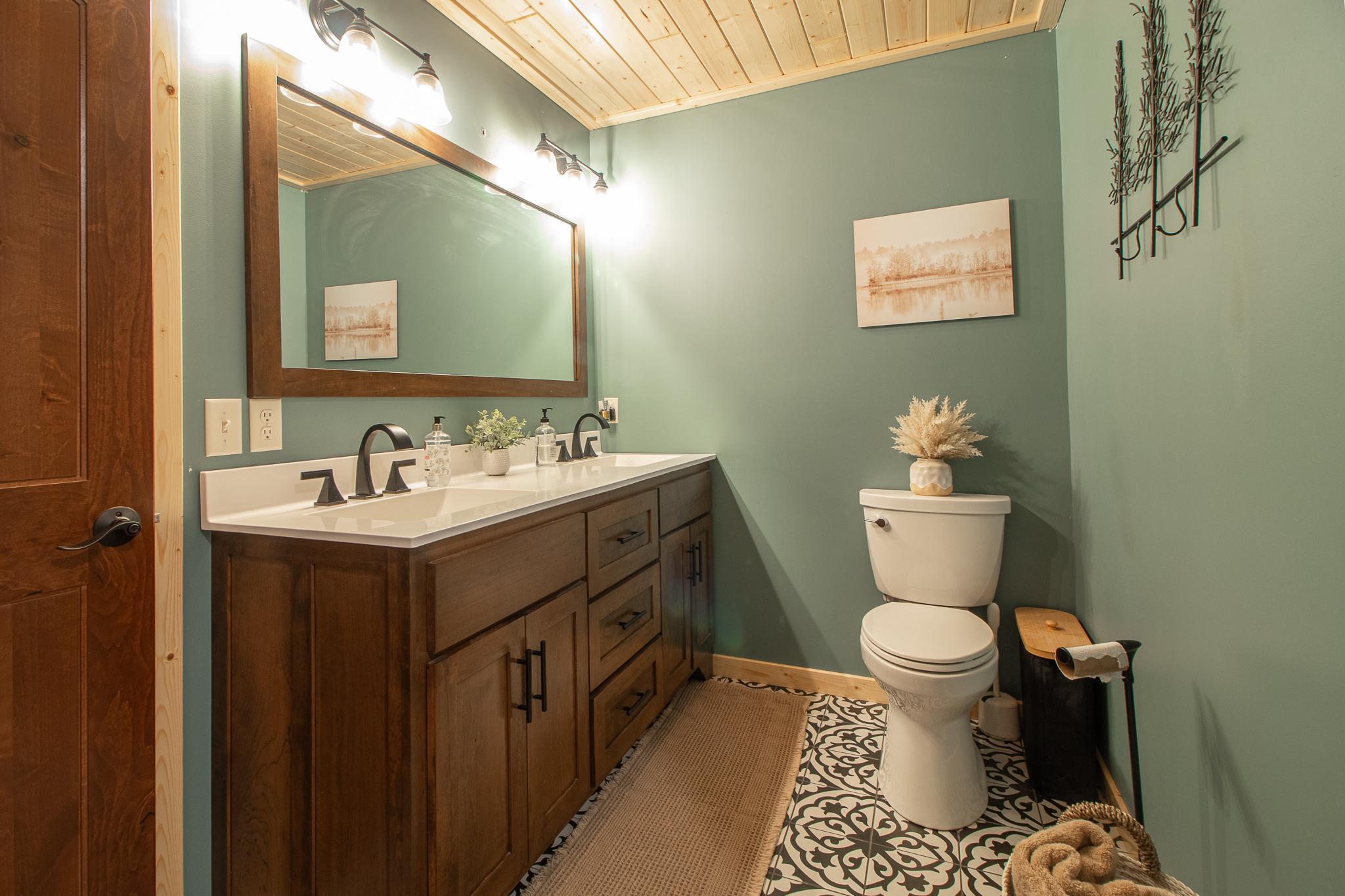 main property photo 46