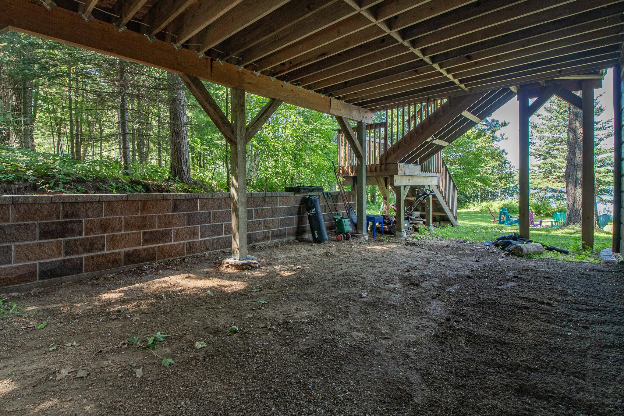 main property photo 59