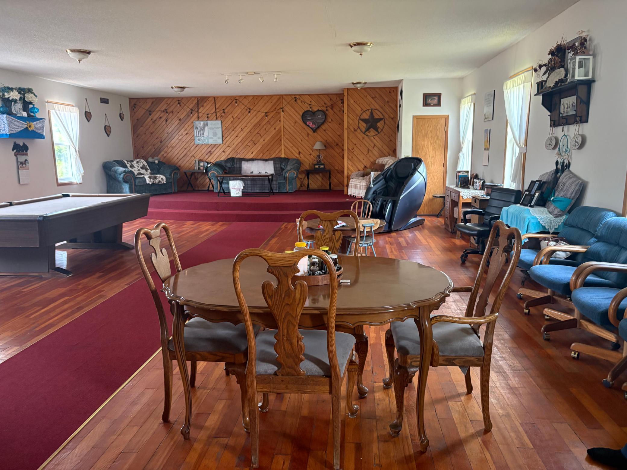 main property photo 4