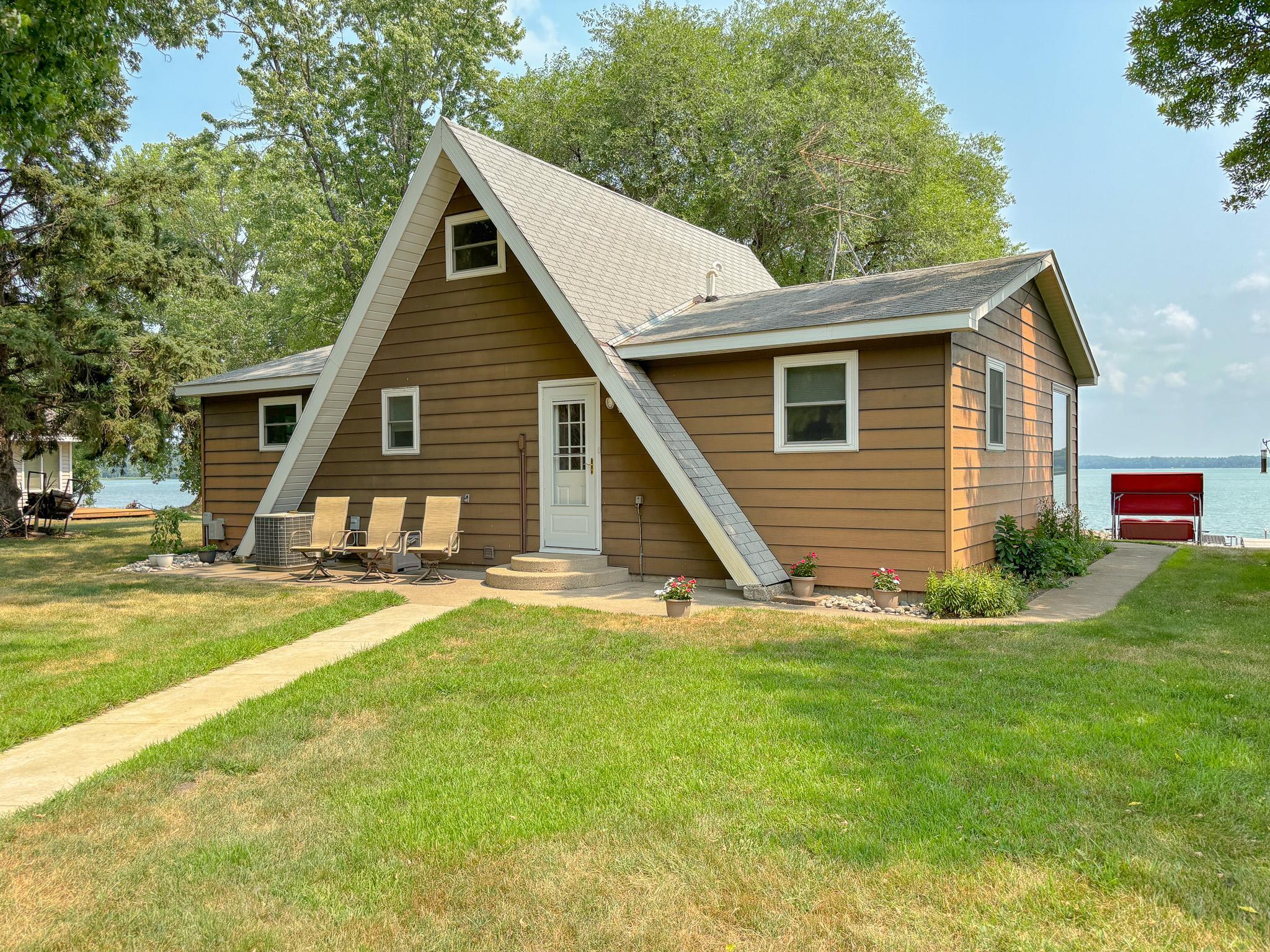 main property photo 37