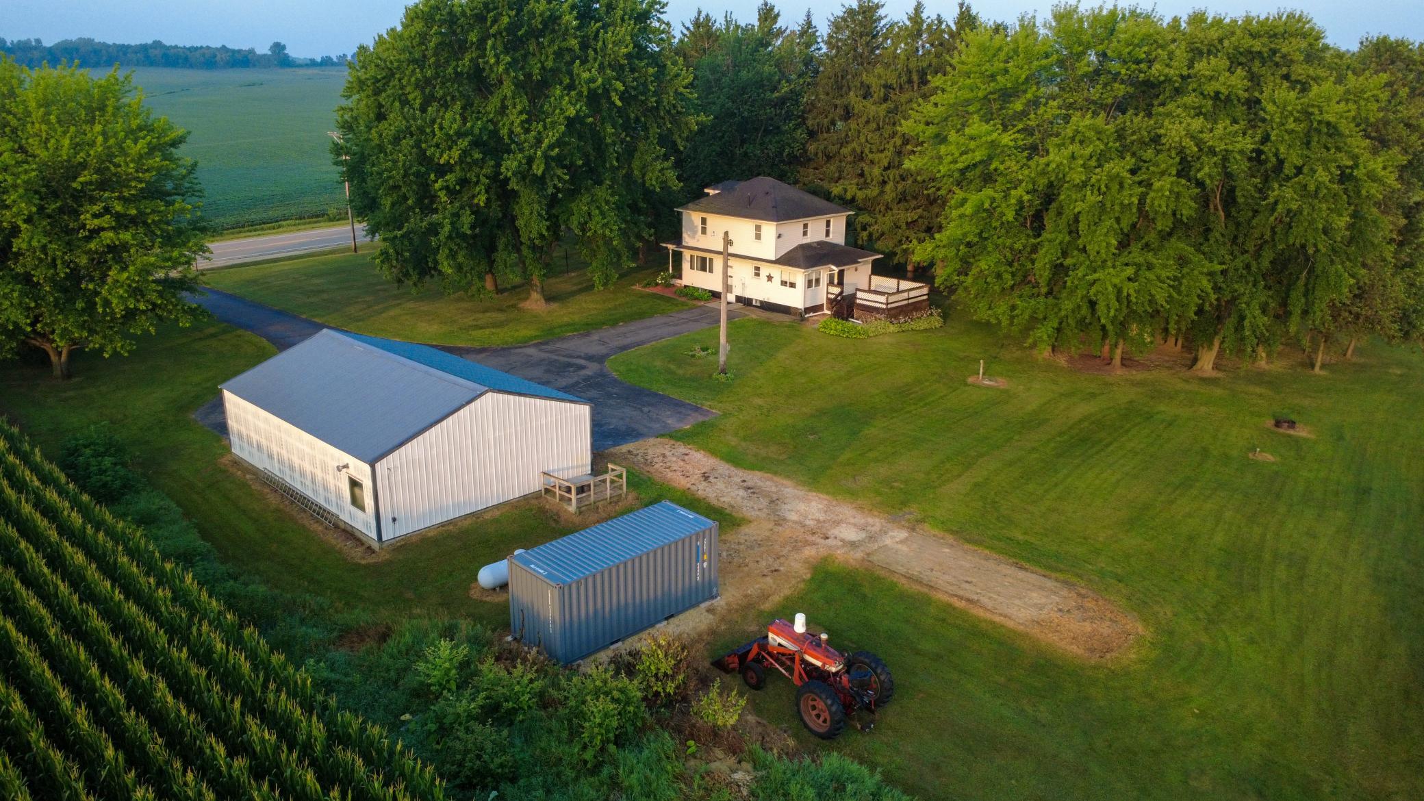 main property photo 3