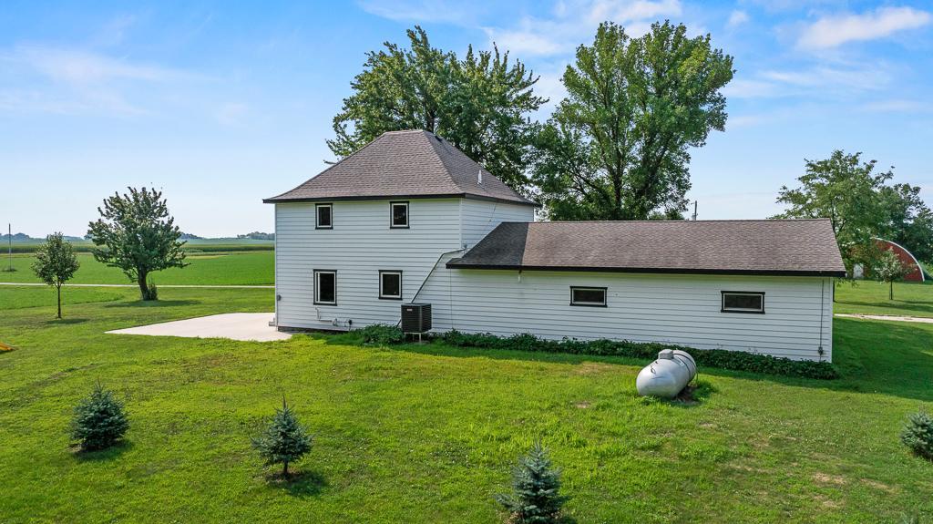 main property photo 79