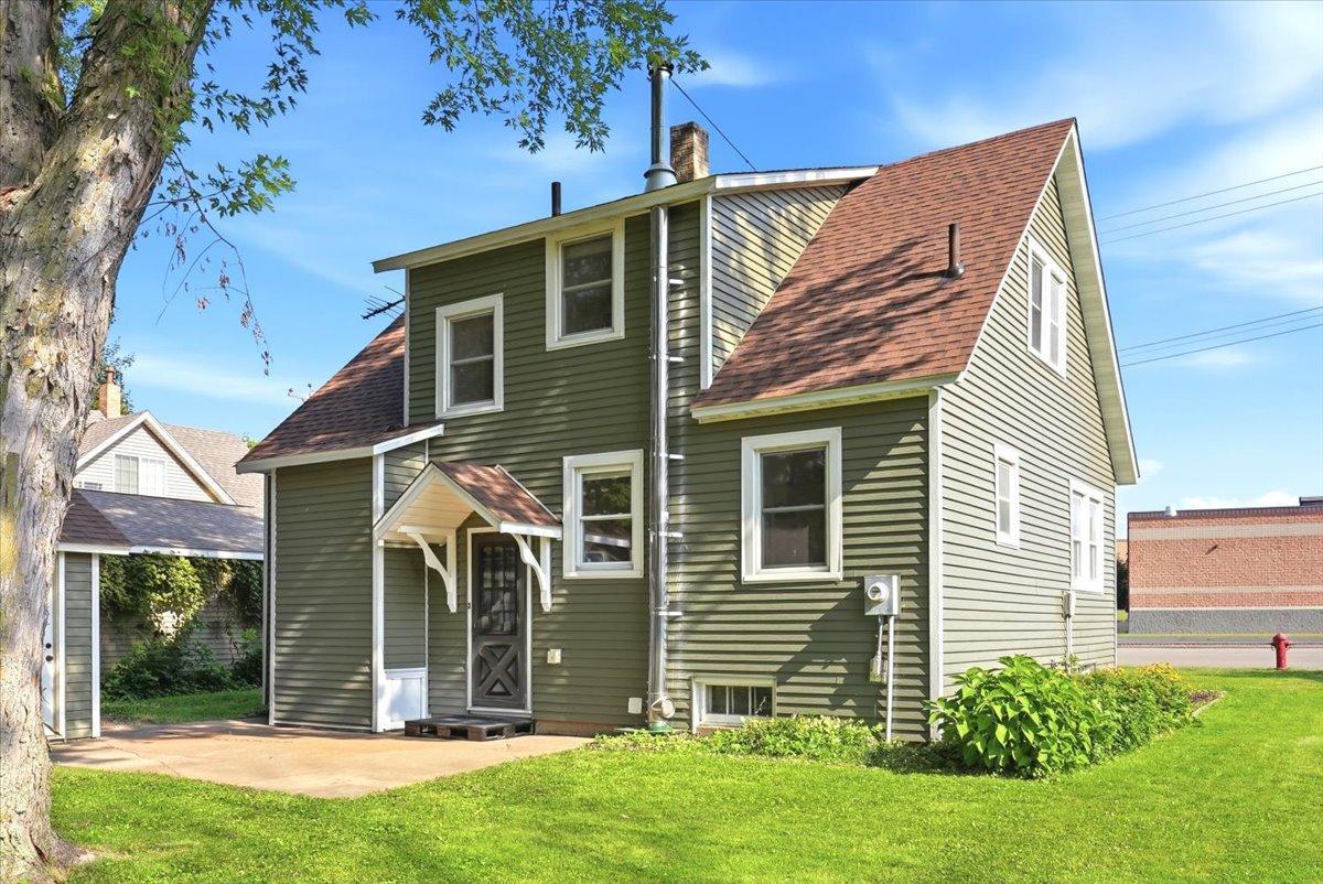 main property photo 14
