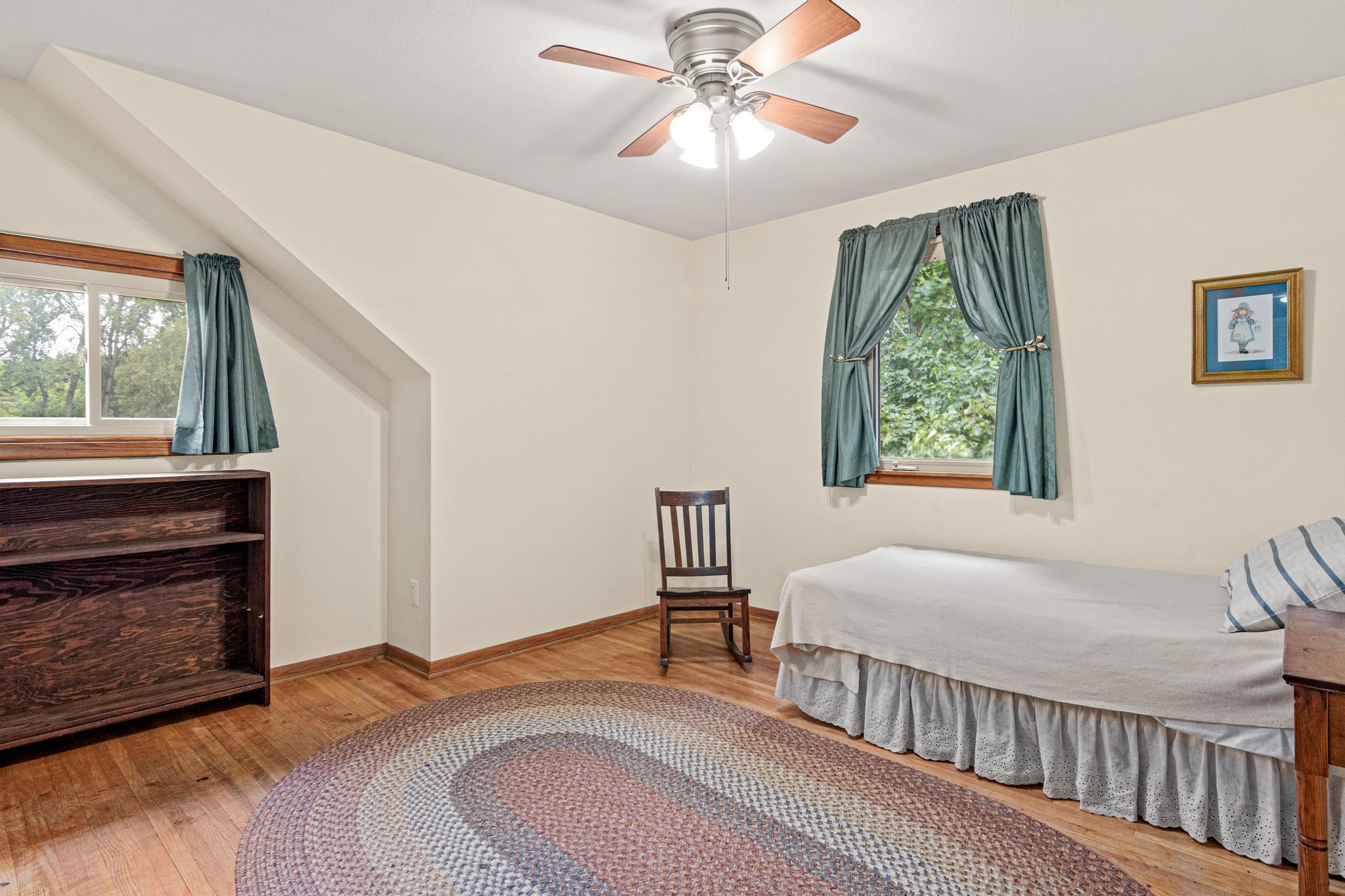 main property photo 15