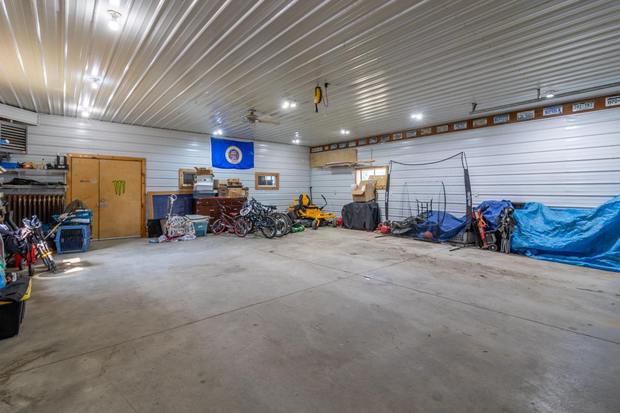 main property photo 50