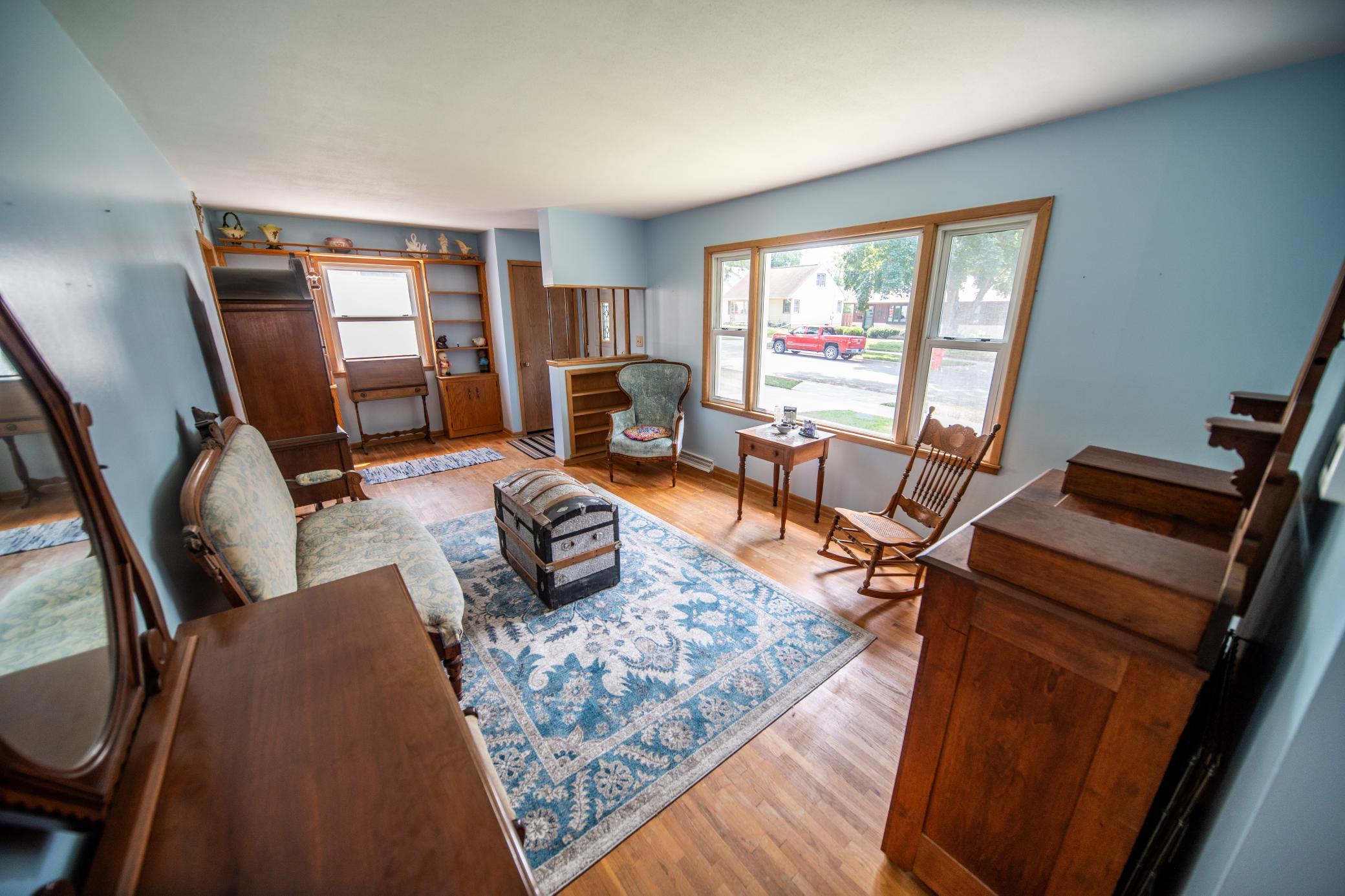 main property photo 6