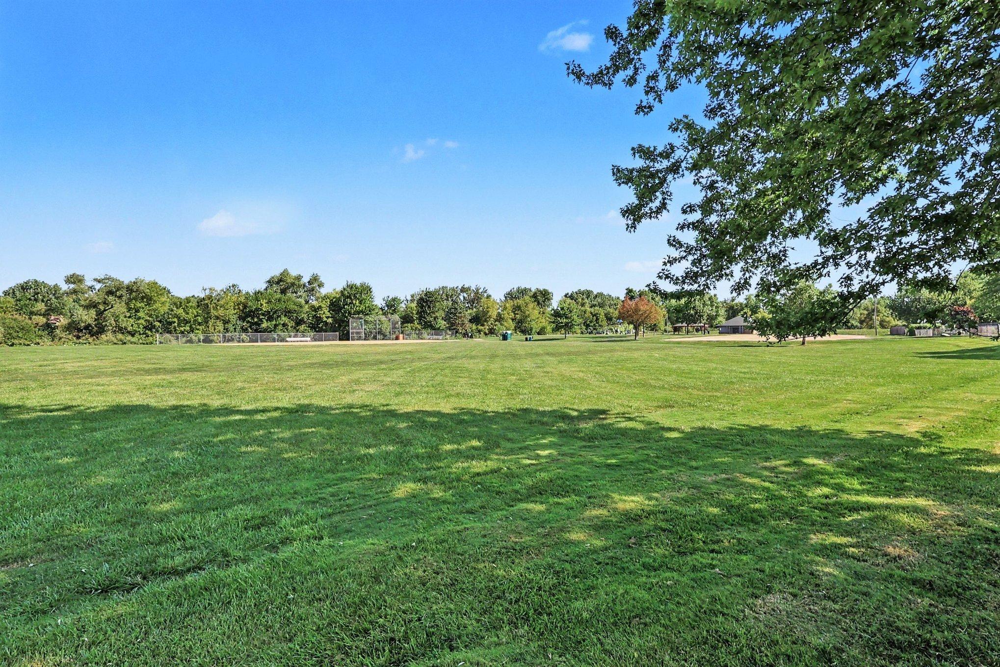 main property photo 23
