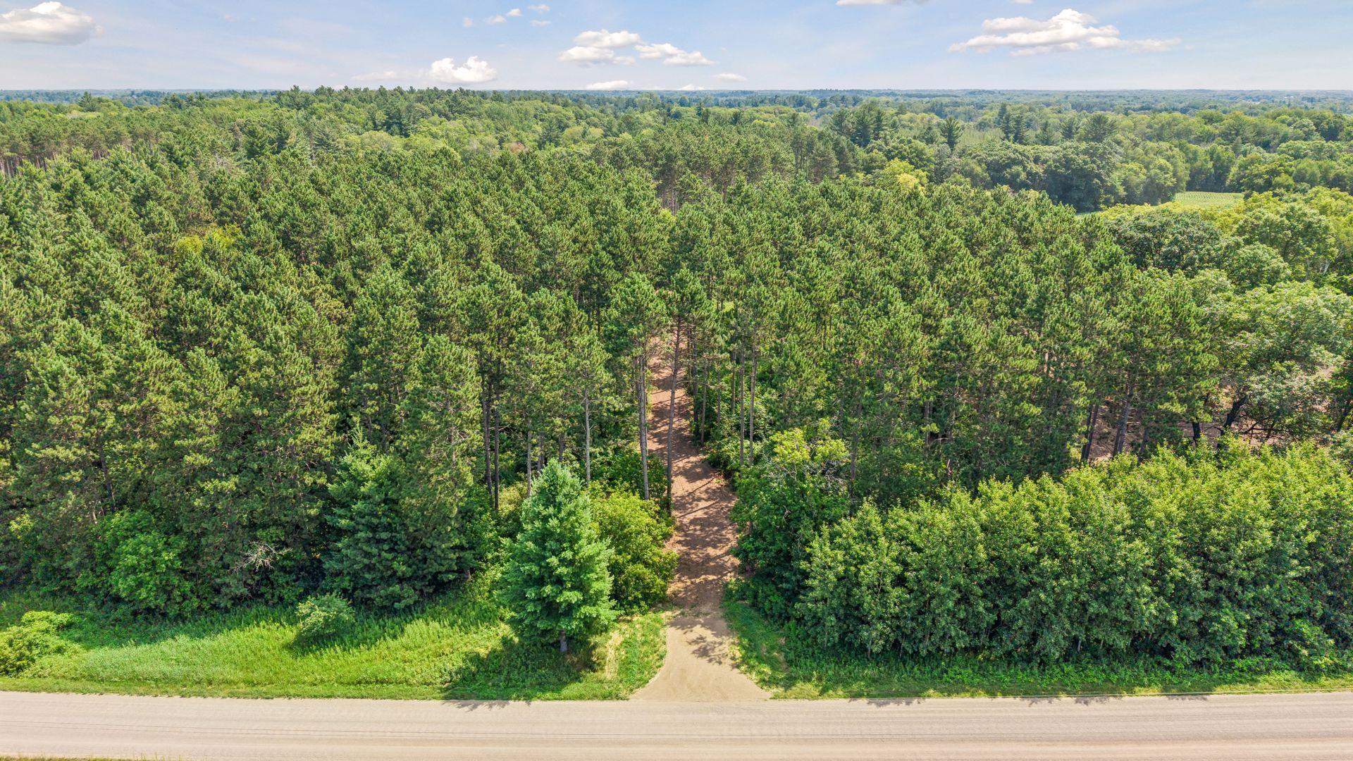main property photo 8