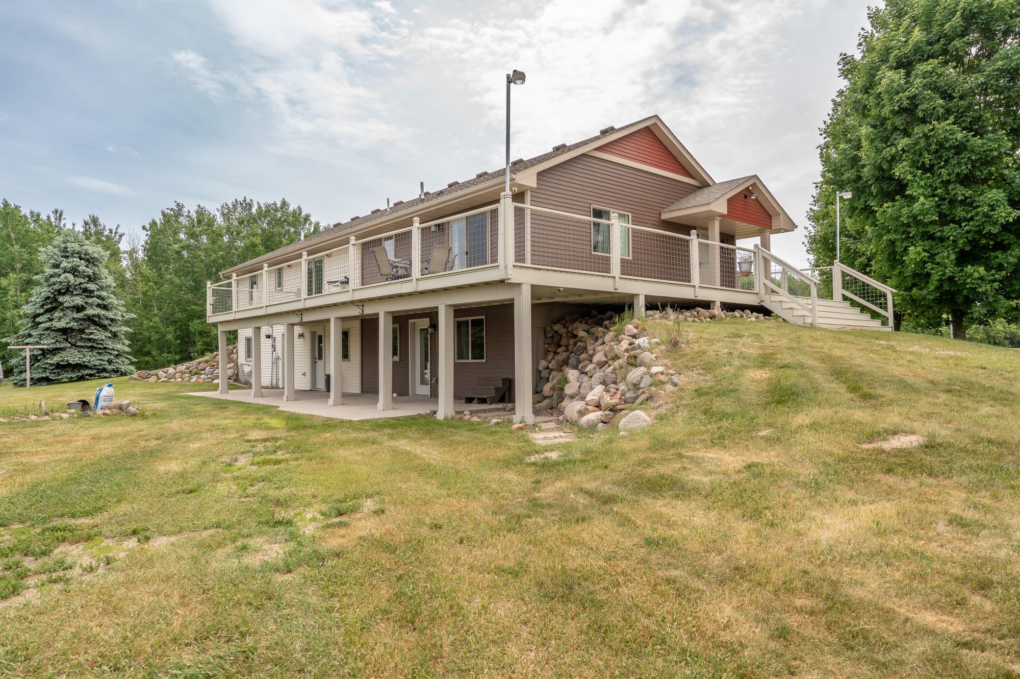 main property photo 50