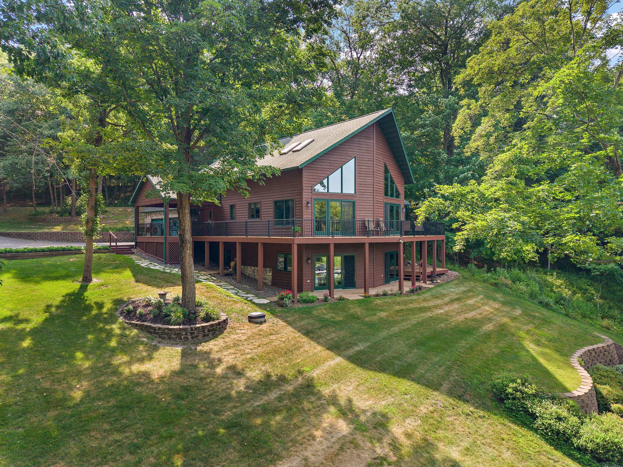 main property photo 43