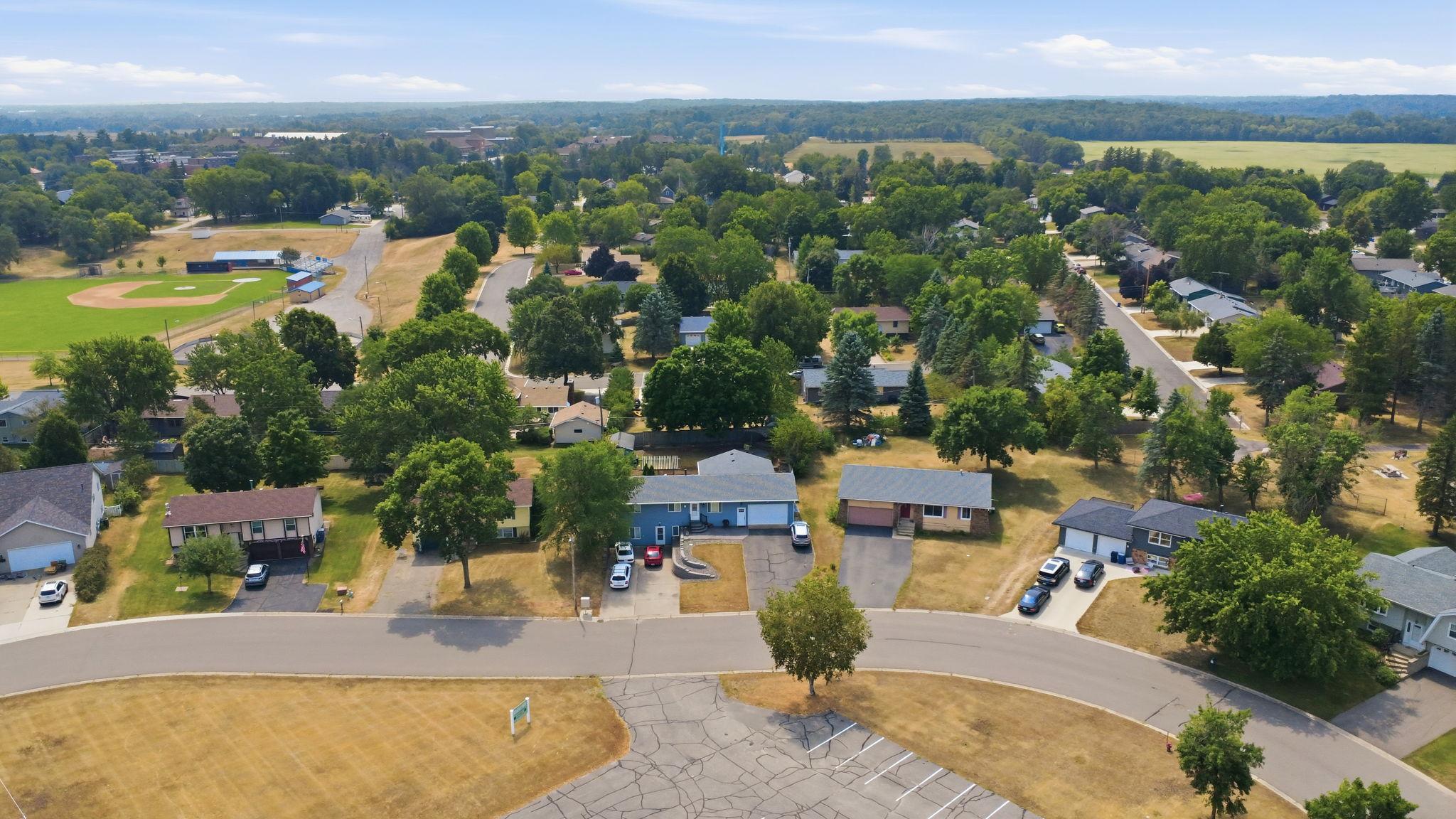 main property photo 30