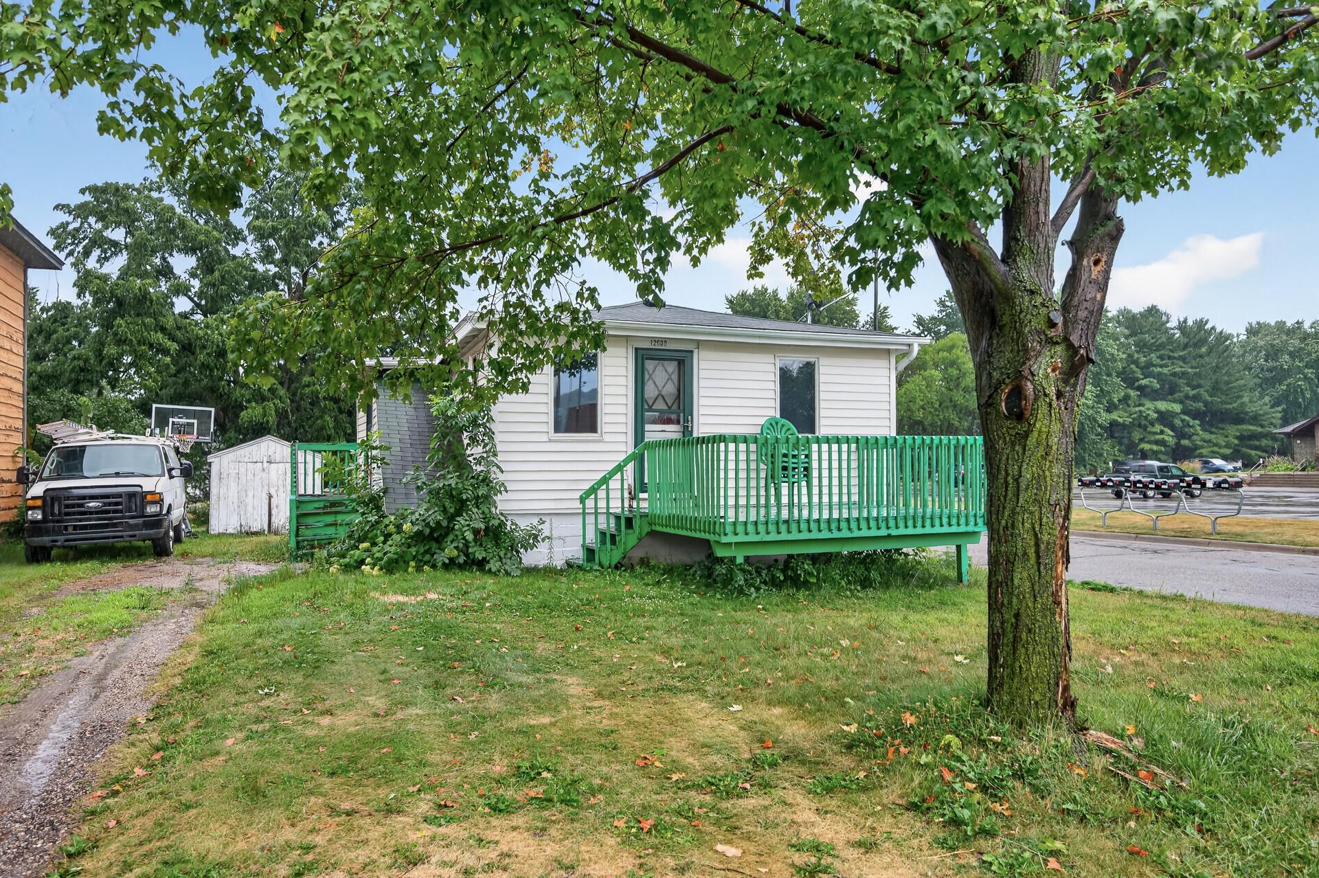 main property photo 25