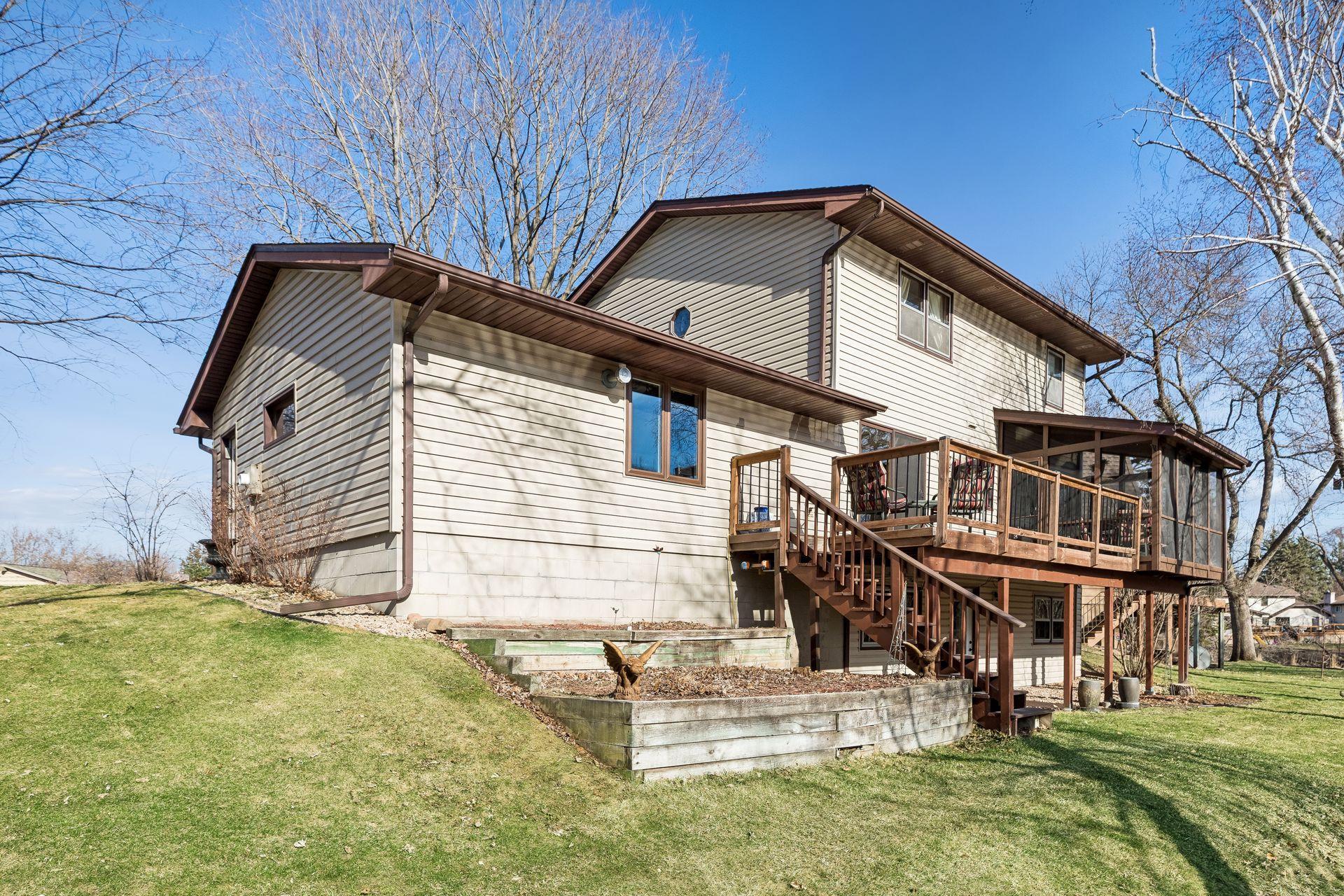 main property photo 76