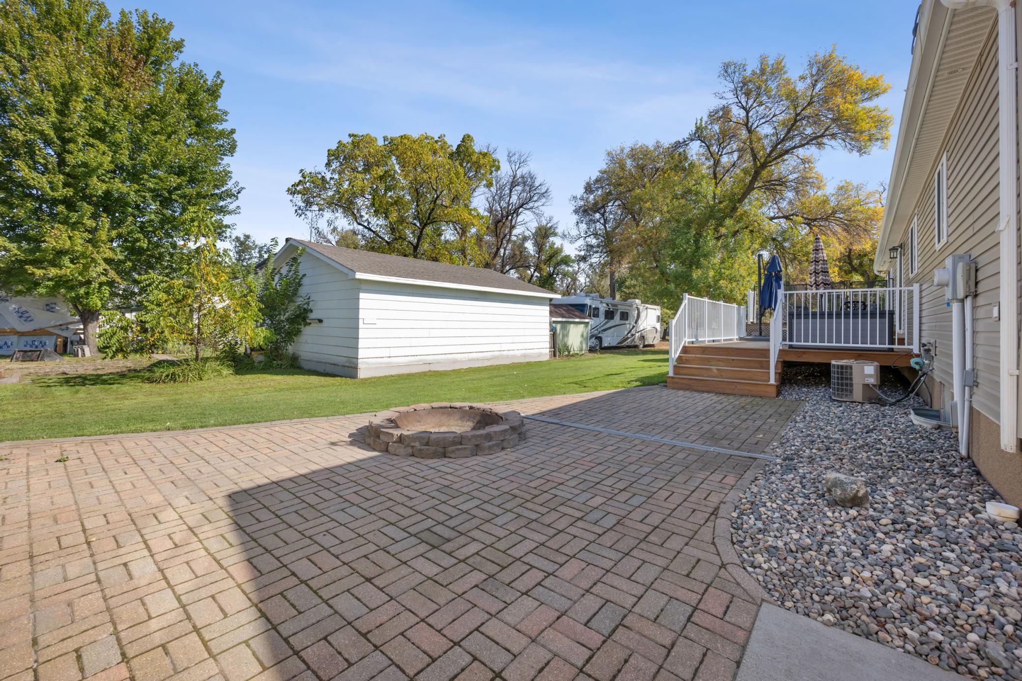 main property photo 36