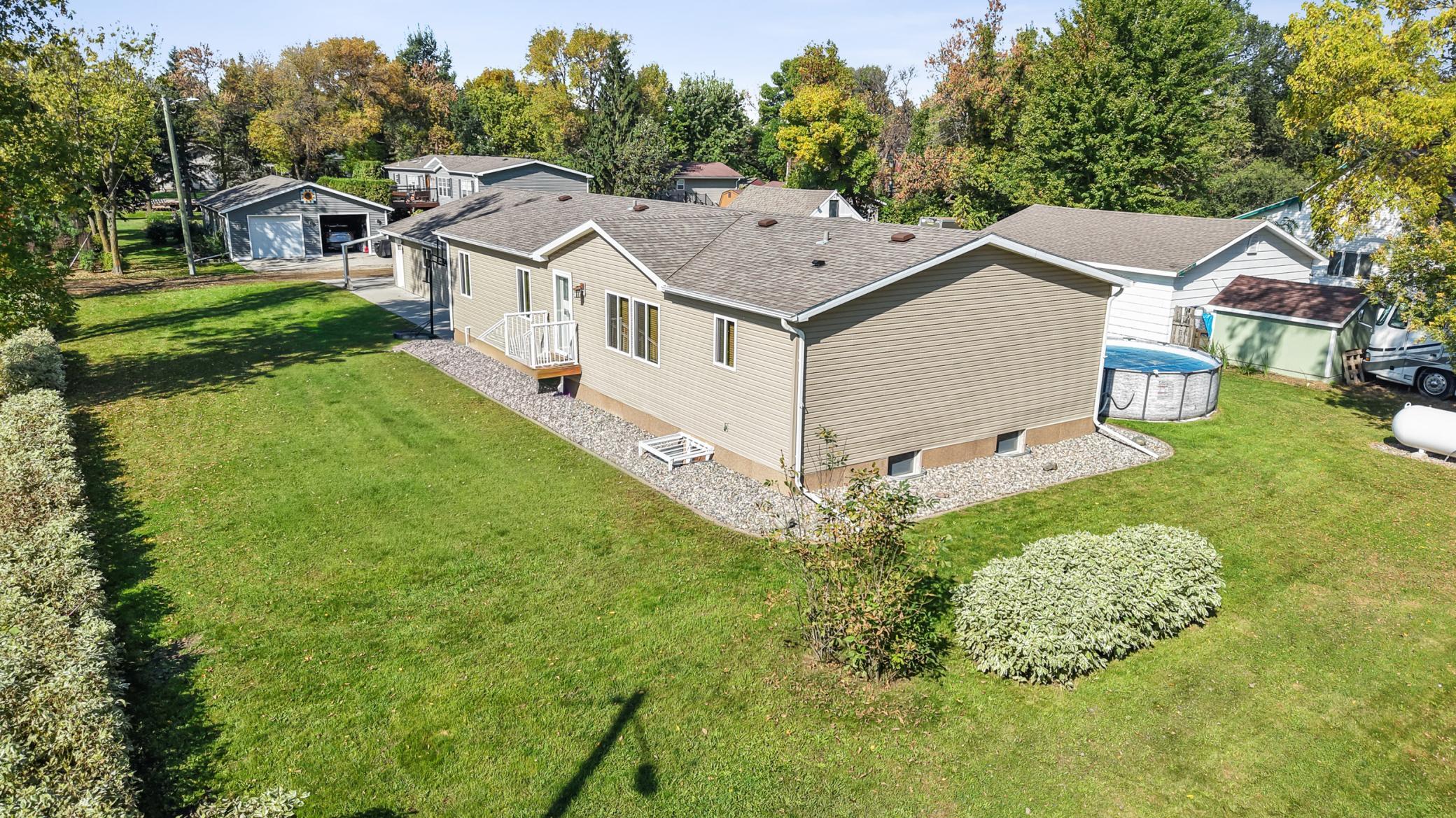 main property photo 45