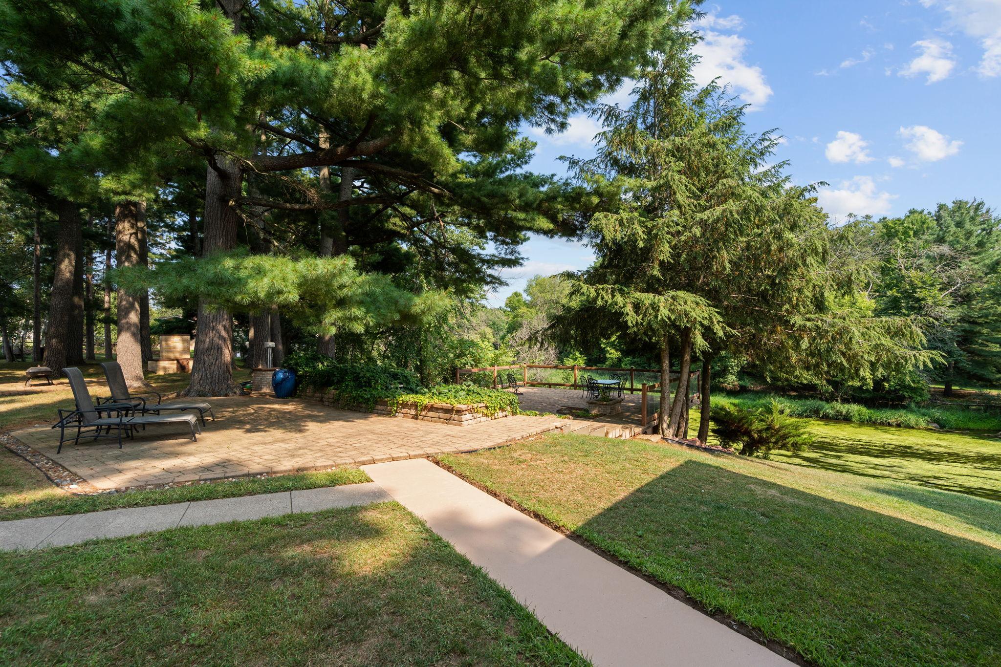 main property photo 38