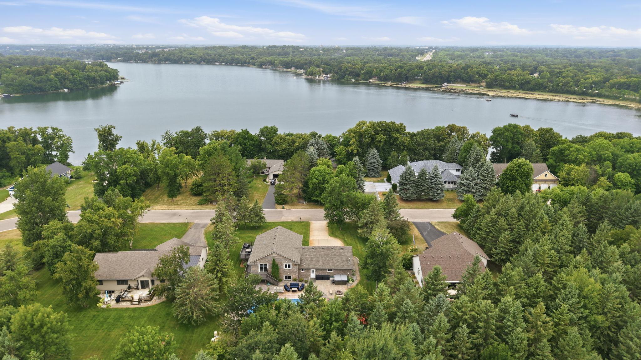 main property photo 89