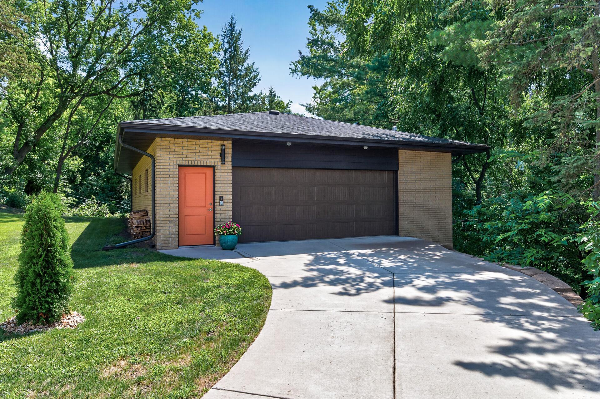 main property photo 66
