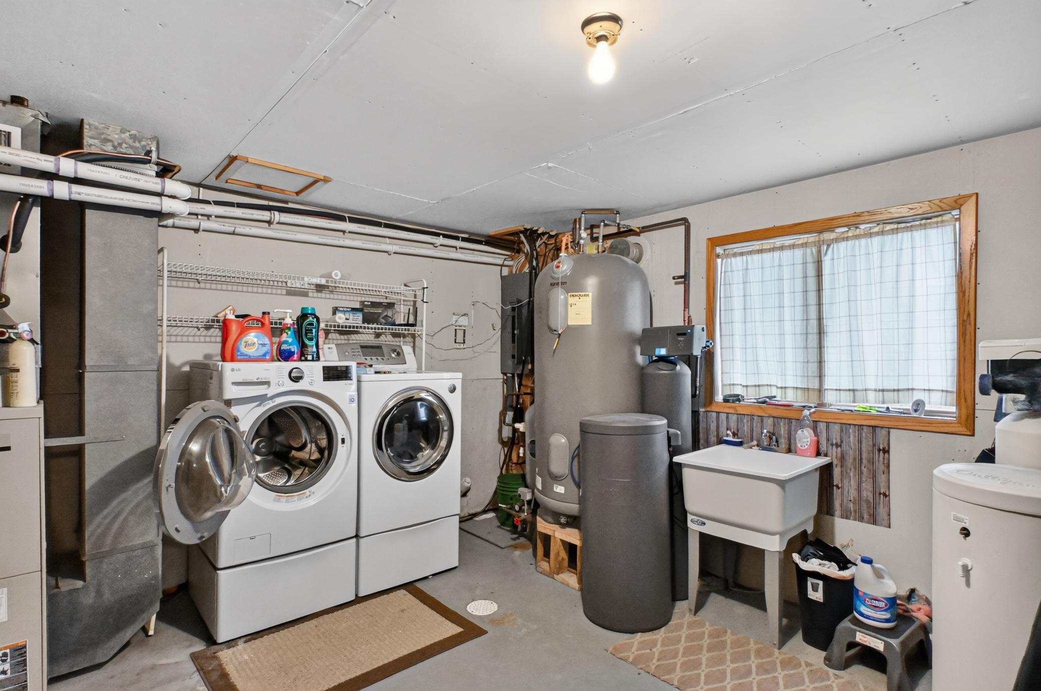 main property photo 126