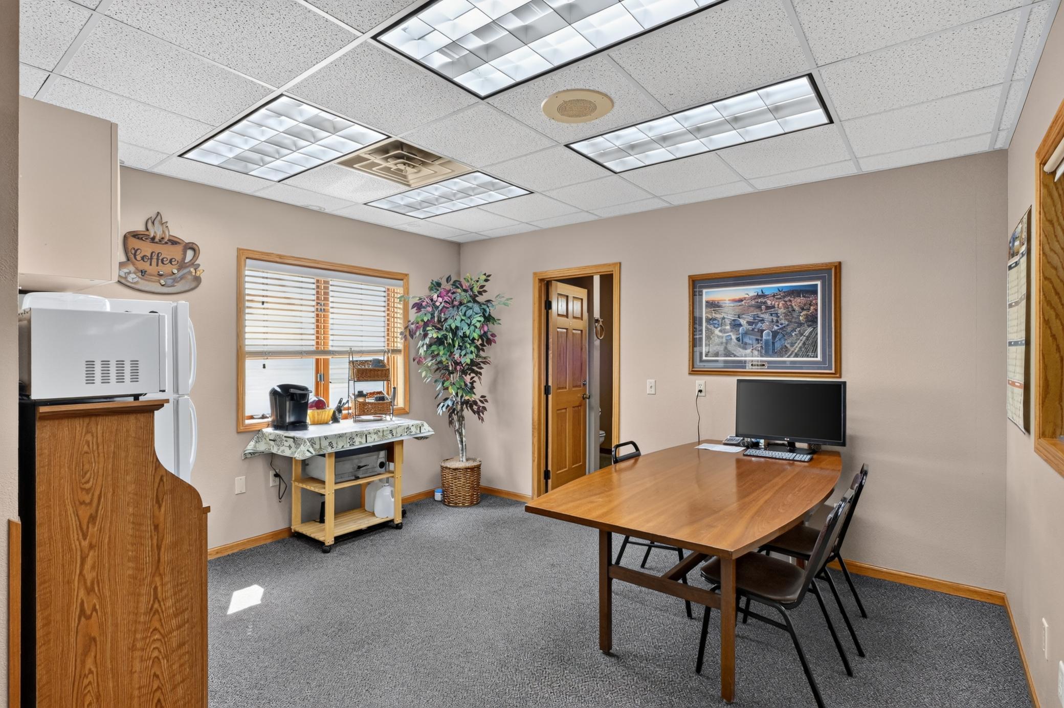main property photo 49