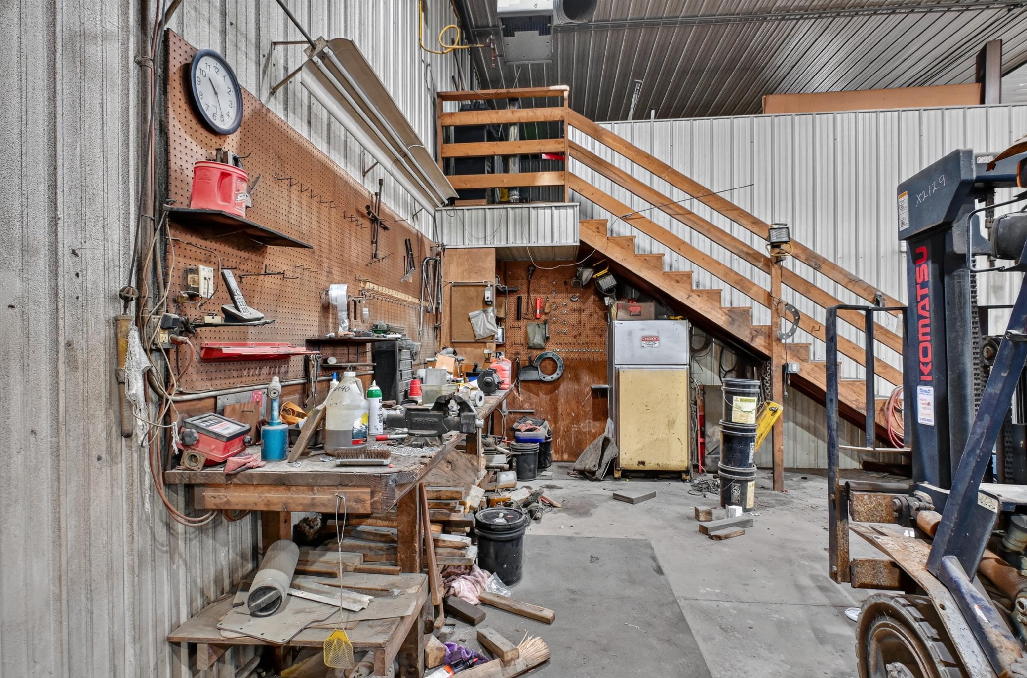 main property photo 66