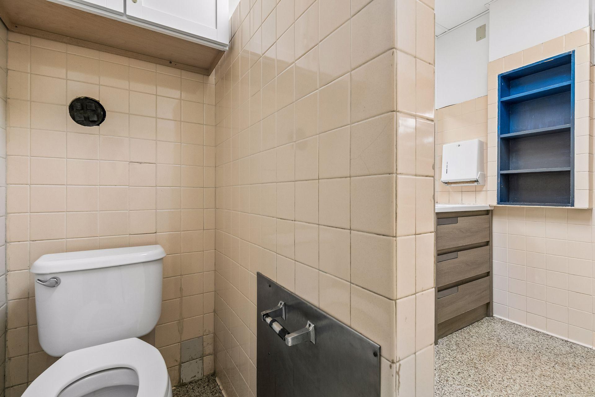 main property photo 53