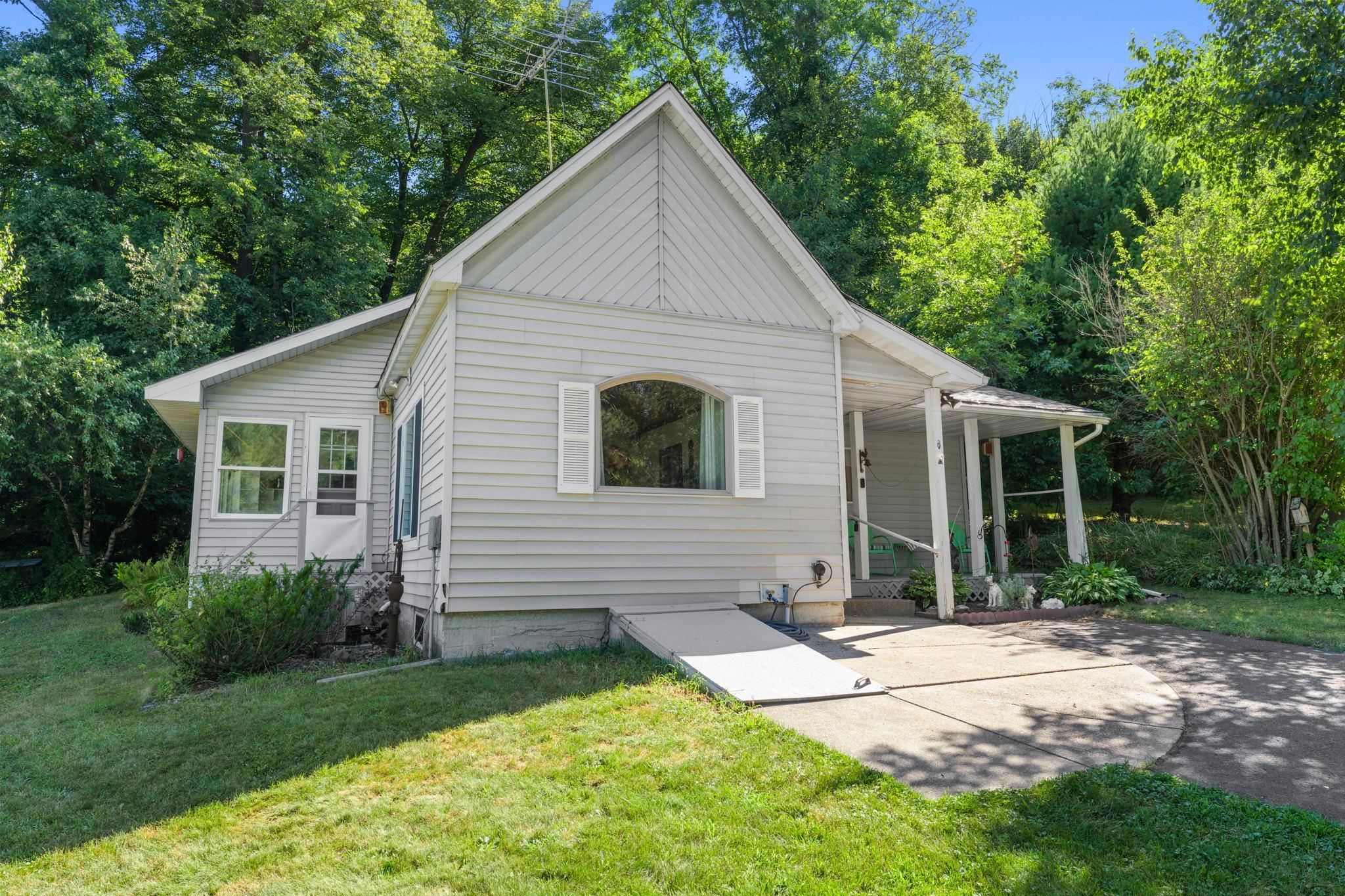 main property photo 60
