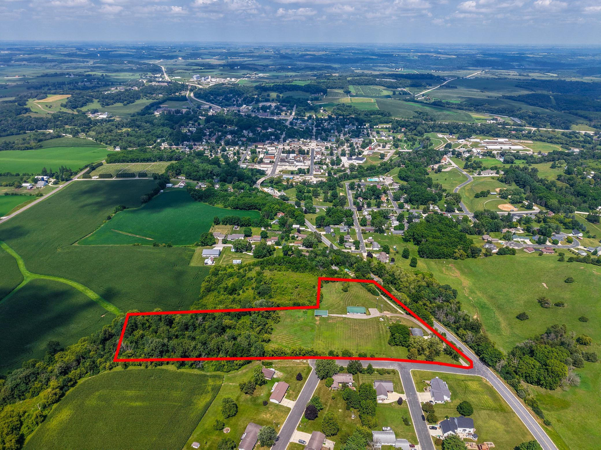 main property photo 3
