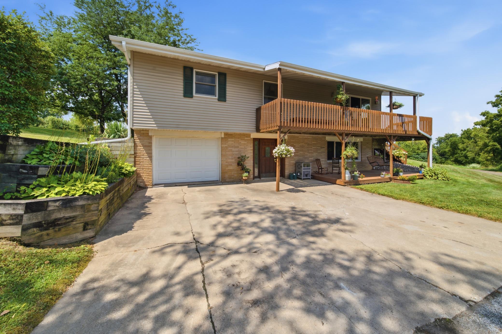 main property photo 59