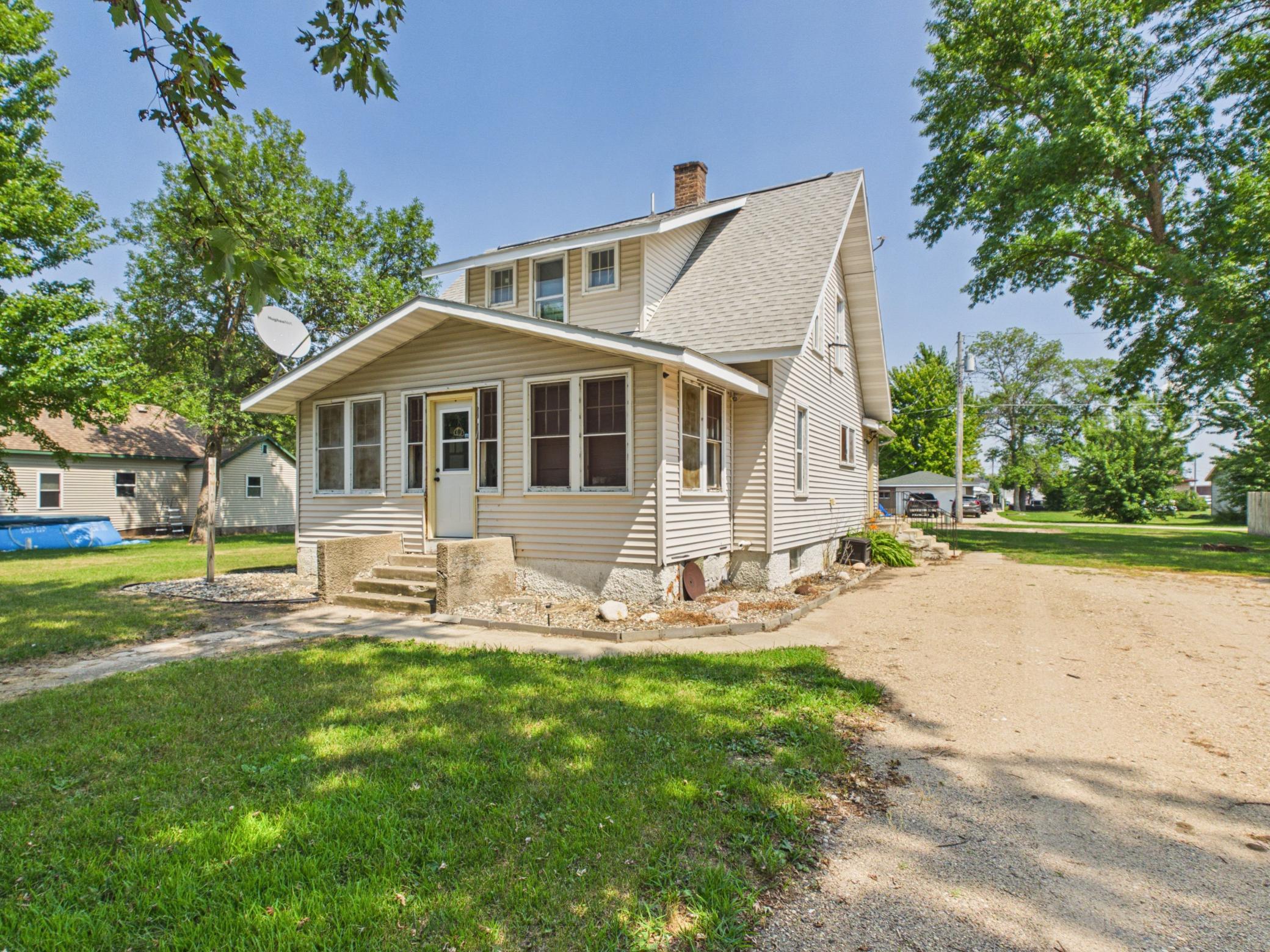 main property photo 14