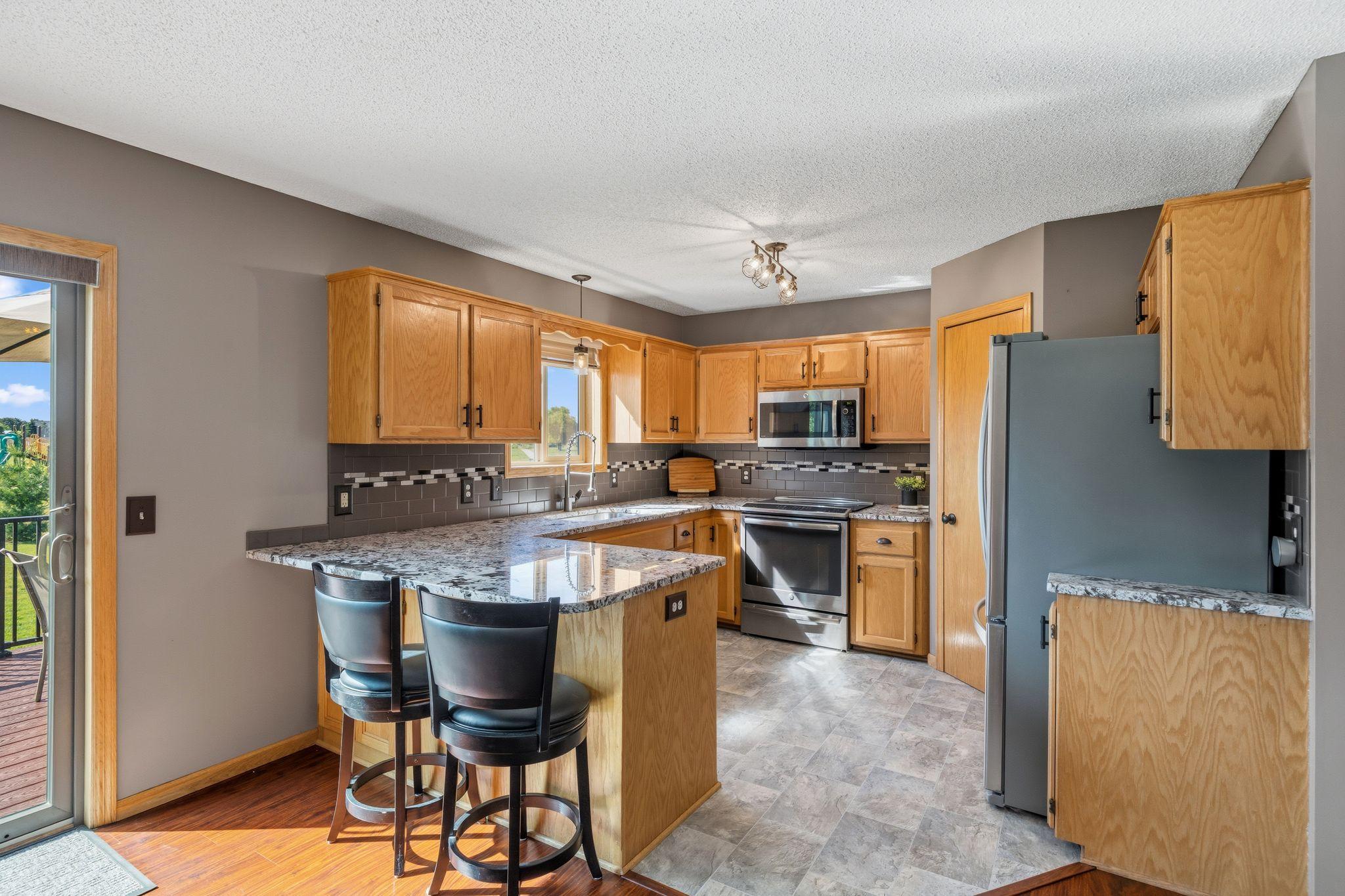 main property photo 21