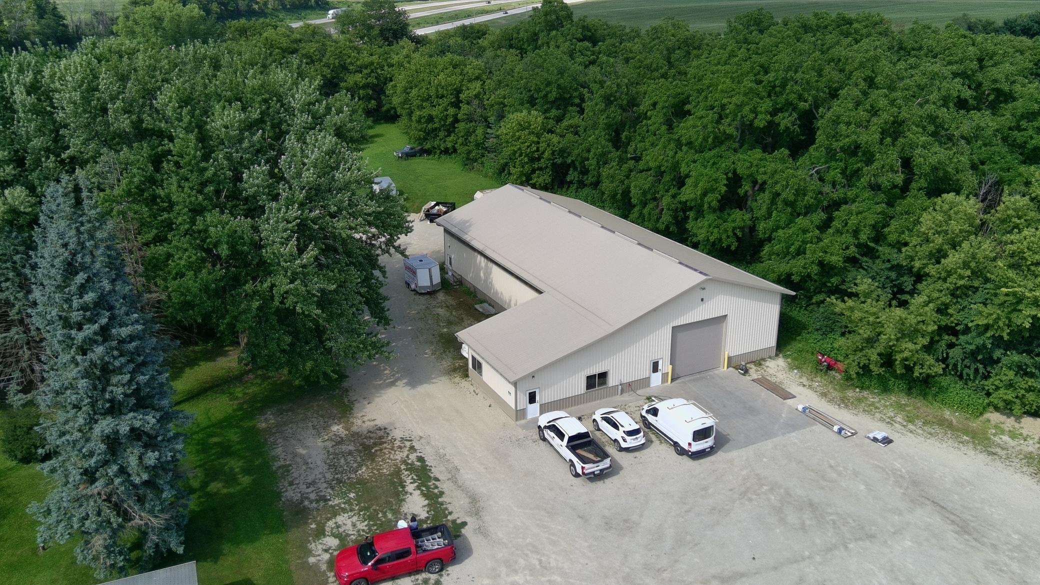 main property photo 12